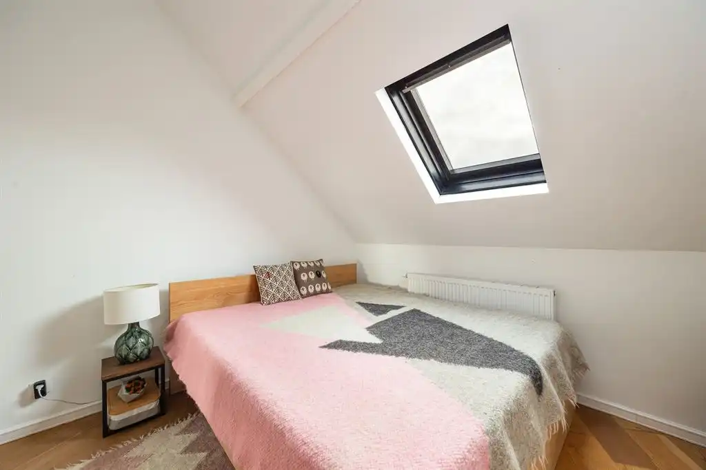 Licht hoekappartement in hartje Zurenborg foto 6