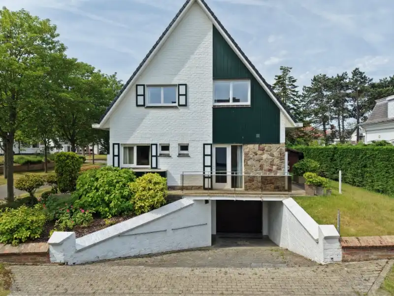 CHARMANTE WONING OP TOPLOCATIE foto 3
