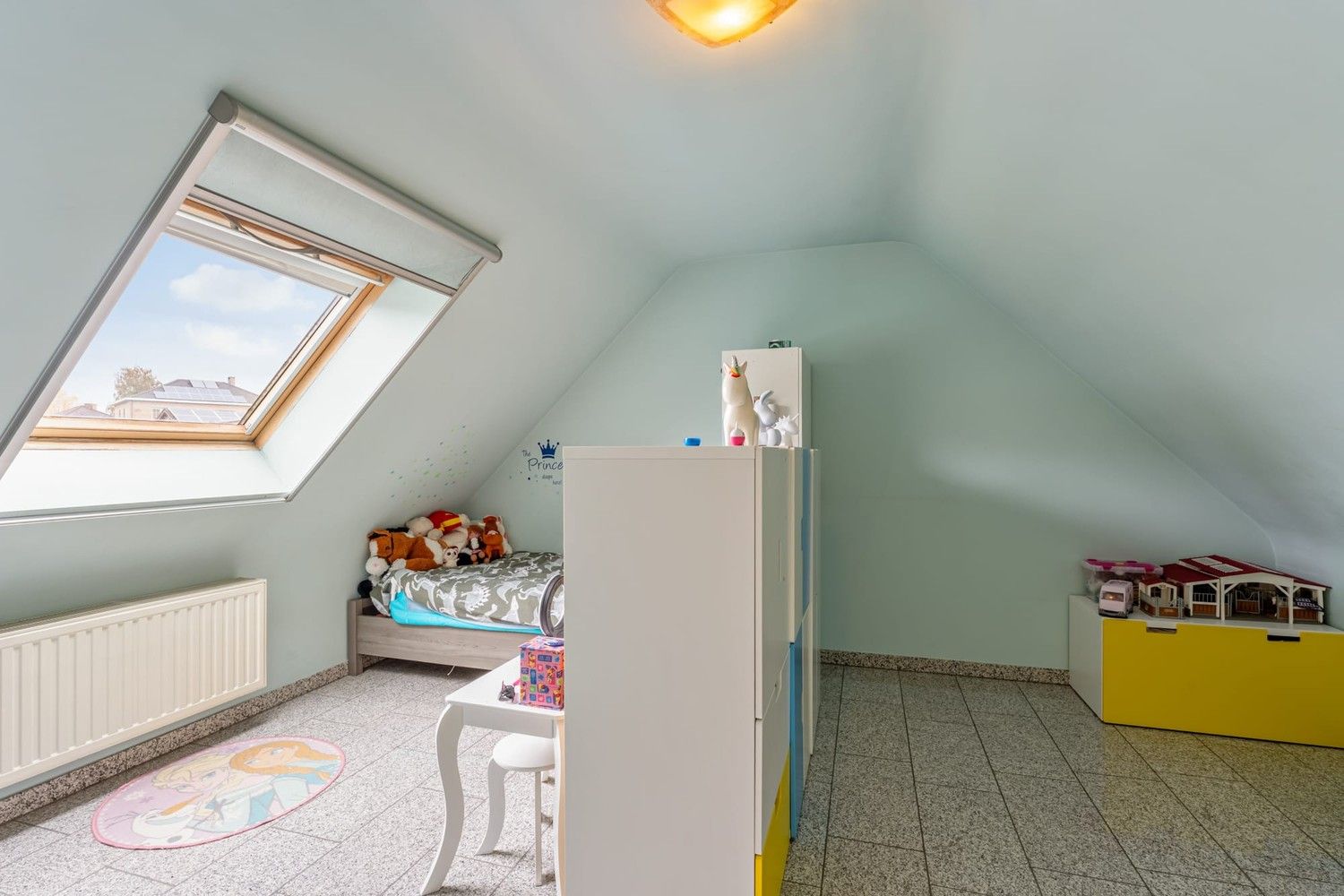 Instapklaar duplexappartement met prachtig groen zicht nabij centrum Bilzen! foto 17