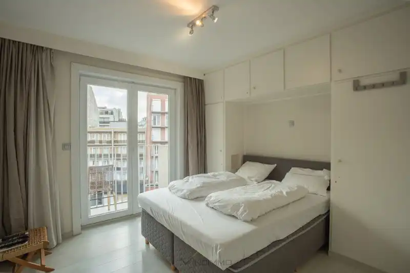 Ruim en gemeubeld appartement met 3 slaapkamers en zeezicht! foto 8