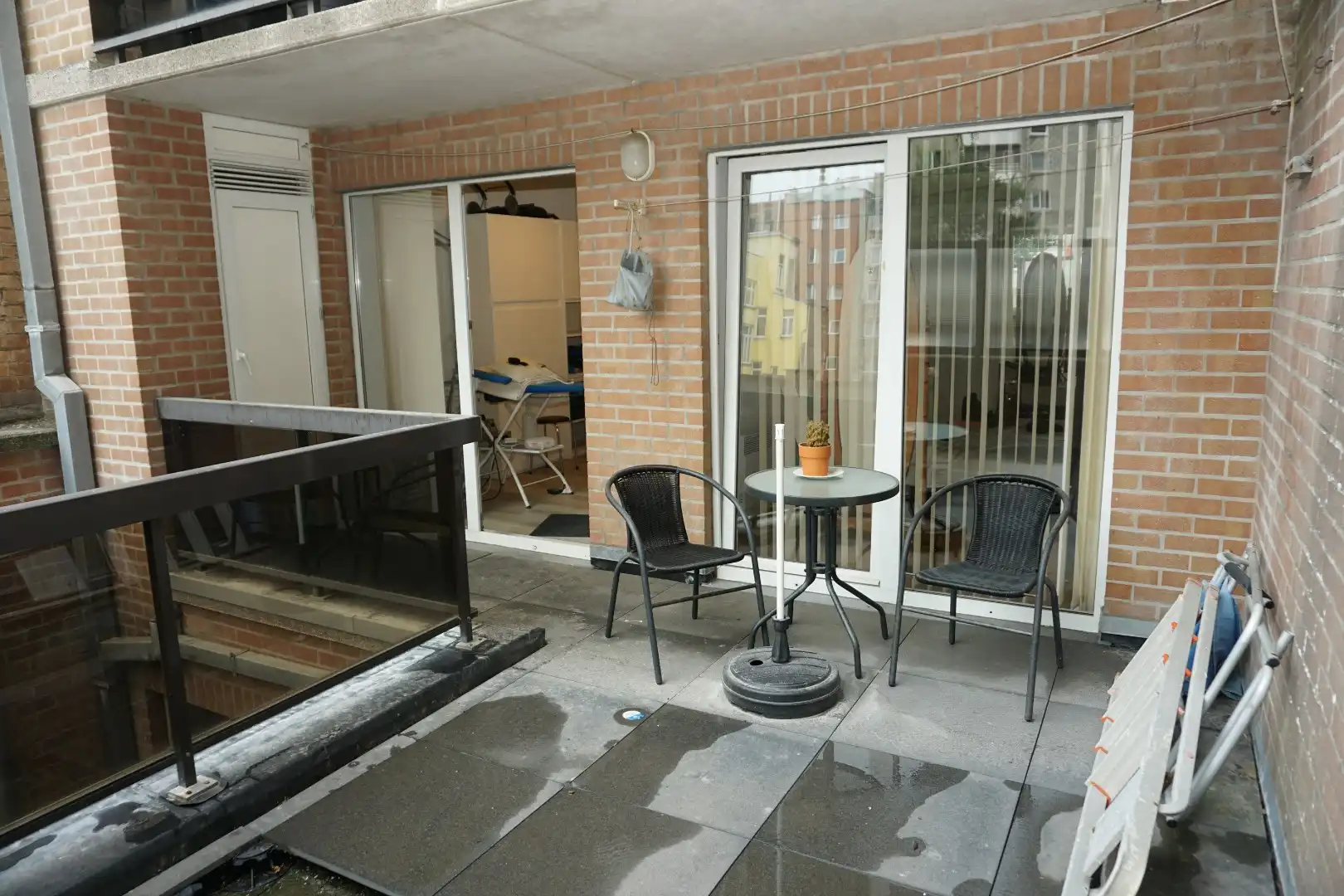 RUIM APPARTEMENT MET ZONNIGE TERRASSEN OP TOPLIGGING foto 16