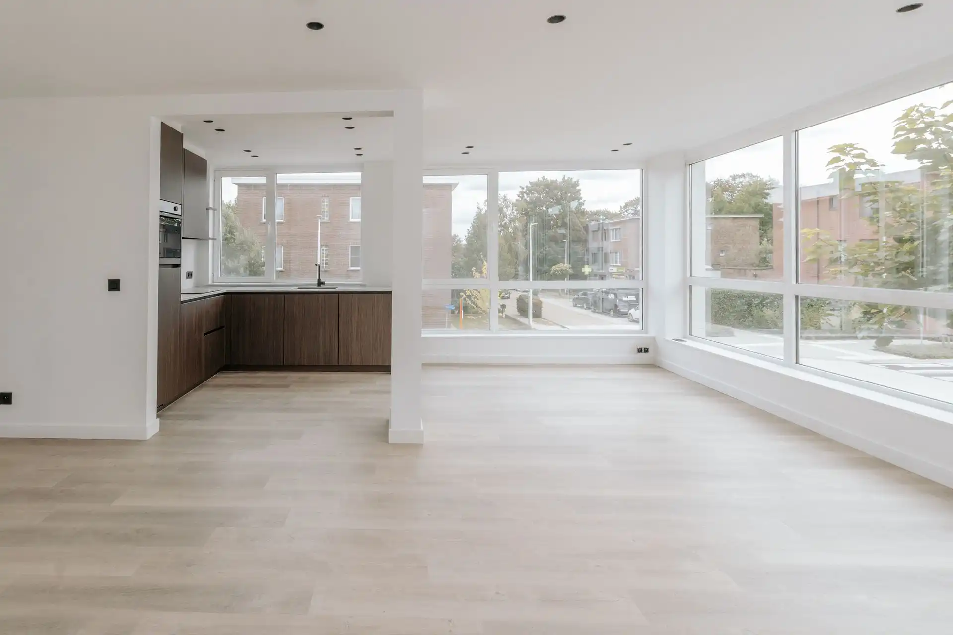 Instapklaar appartement met parking in Gillegomwijk! foto 5