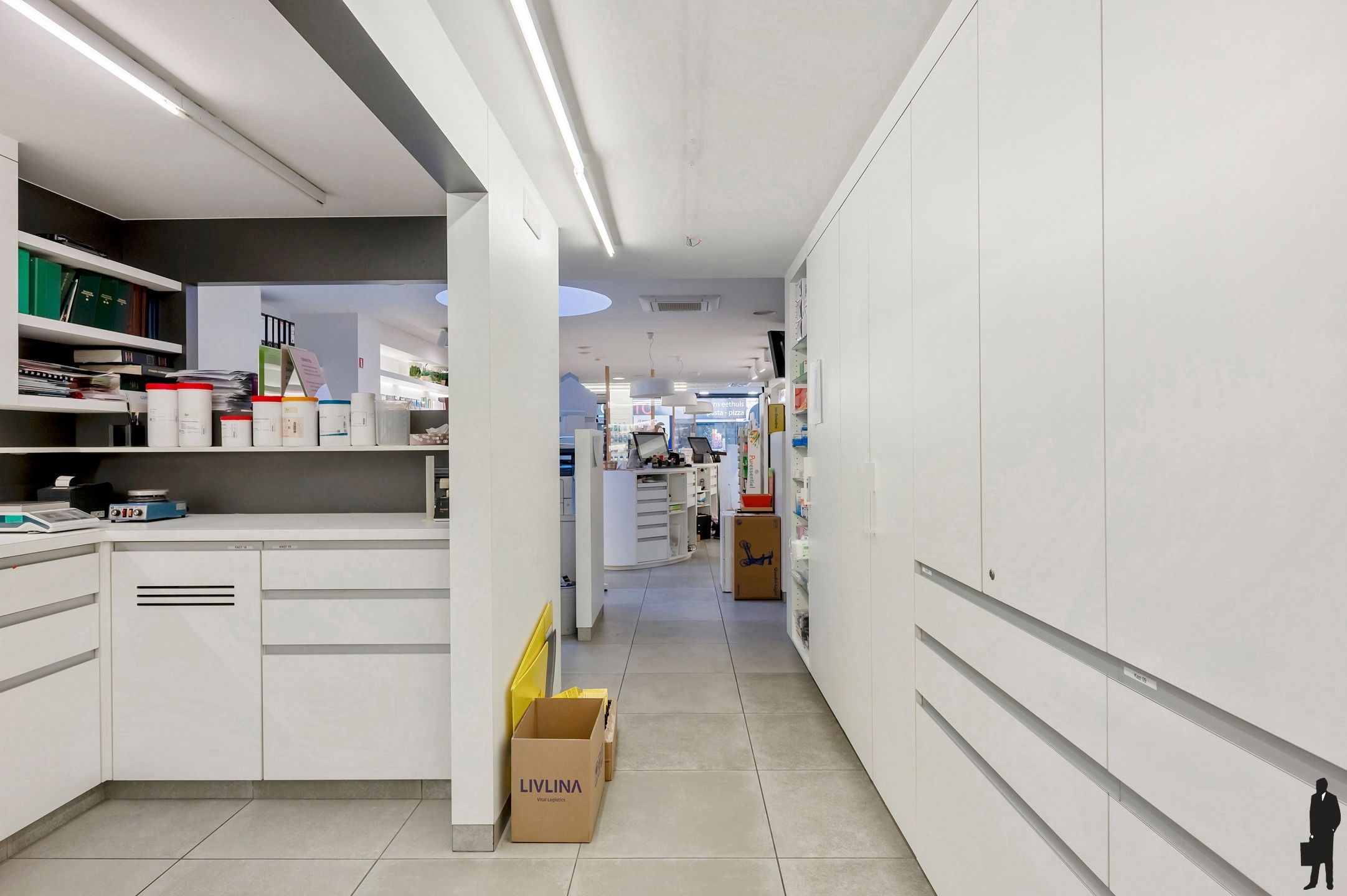 Ruim handelspand van 336 m² in centrum Turnhout foto 4