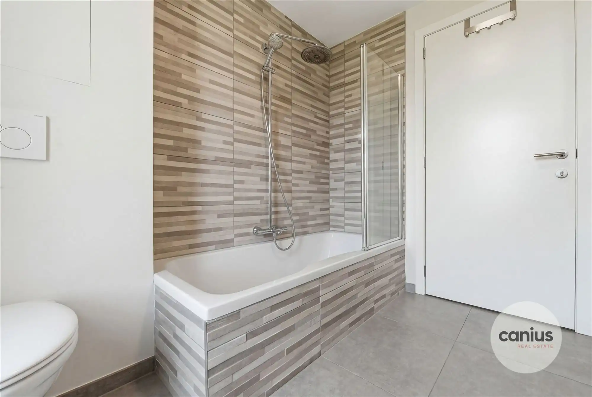 KNAPPE WONING NABIJ HET CENTRUM foto 14