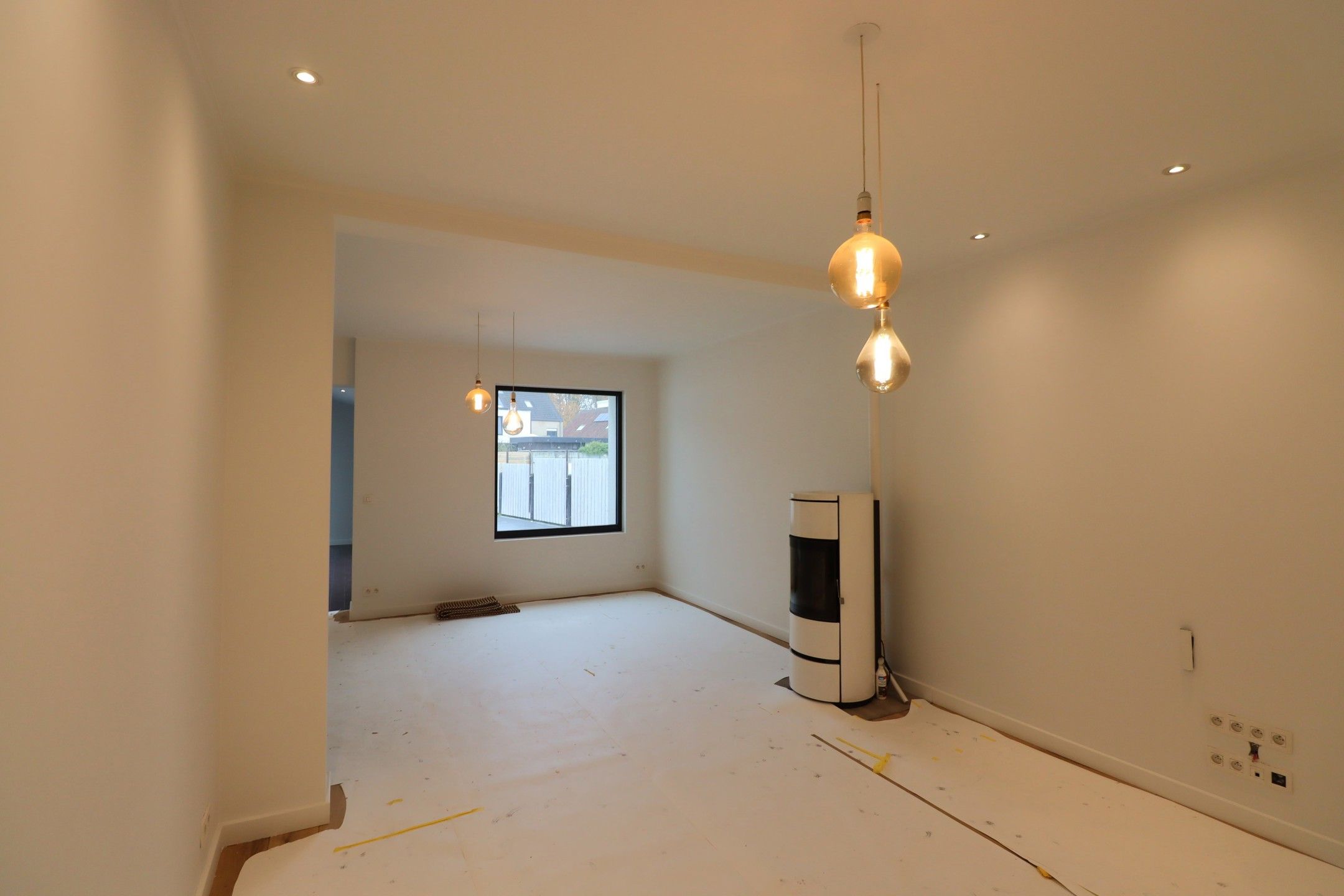 Gerenoveerde woning met tuin, garage en zwemvijver in Hingene foto 4