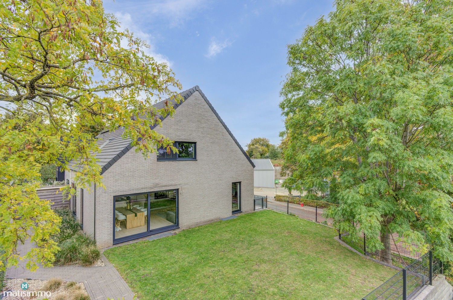 ENERGIEZUINIGE WONING MET 2 SLAAPKAMERS, TUIN EN DUBBELE GARAGE IN HET DORPSCENTRUM VAN ROSMEER foto 34