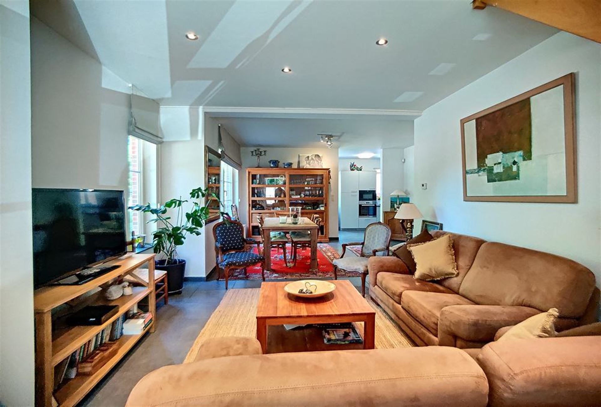 Ruime 4-slaapkamer villa  foto 6