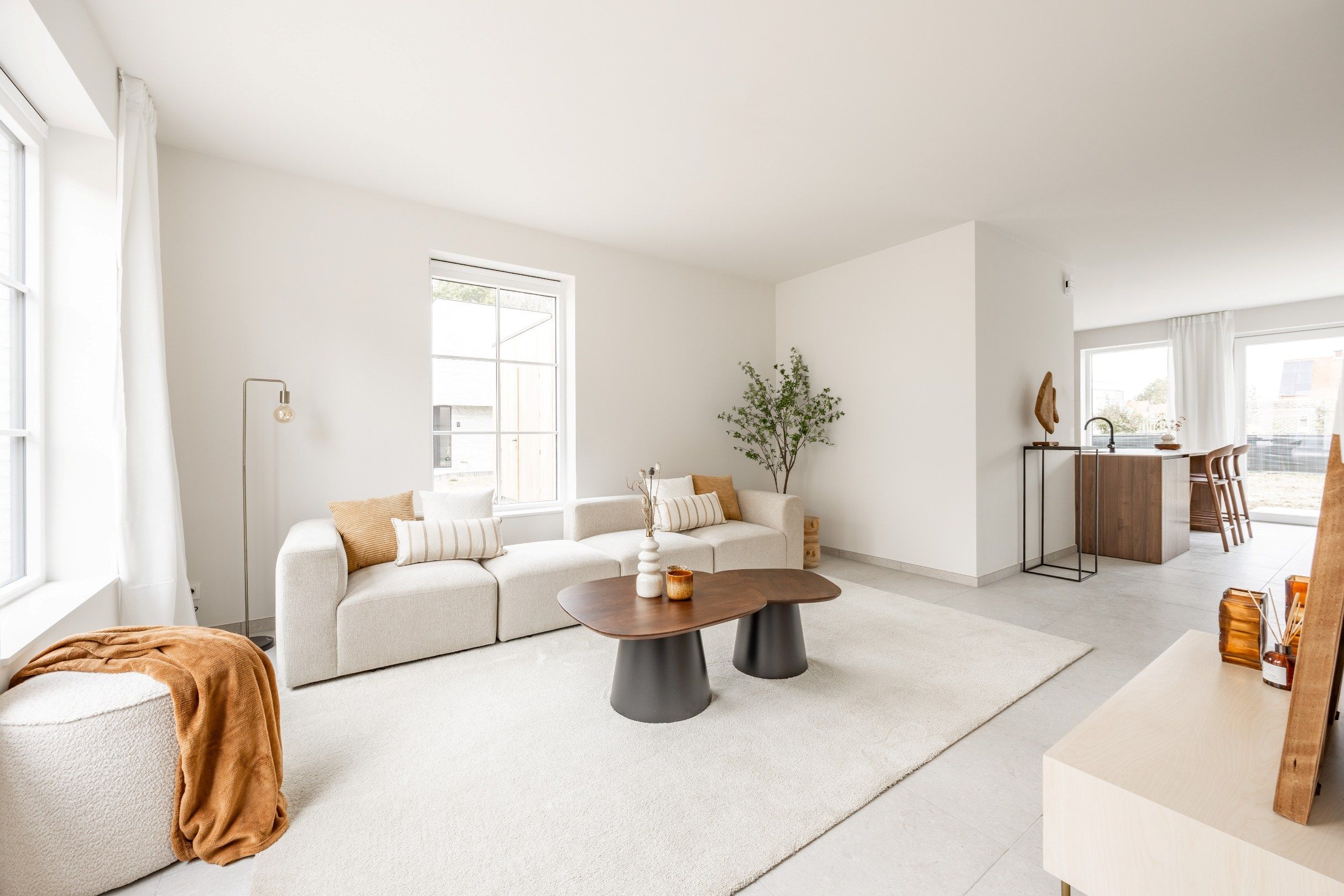 PRACHTIGE NIEUWBOUWWONING MET GARAGE foto 2