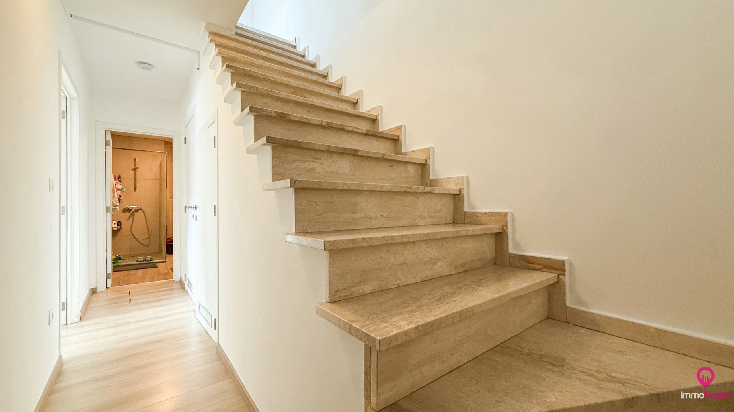 Ruim en energiezuinig duplex appartement in hartje Heusden! foto 13