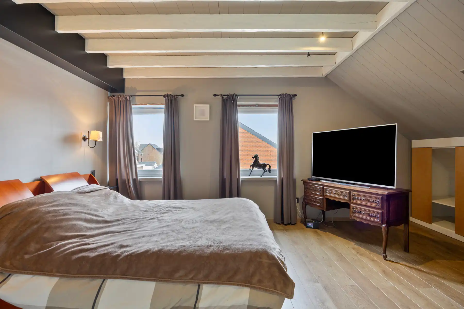 Villa met 4slpk, 2 badkamers en loods van 200 m²  foto 15