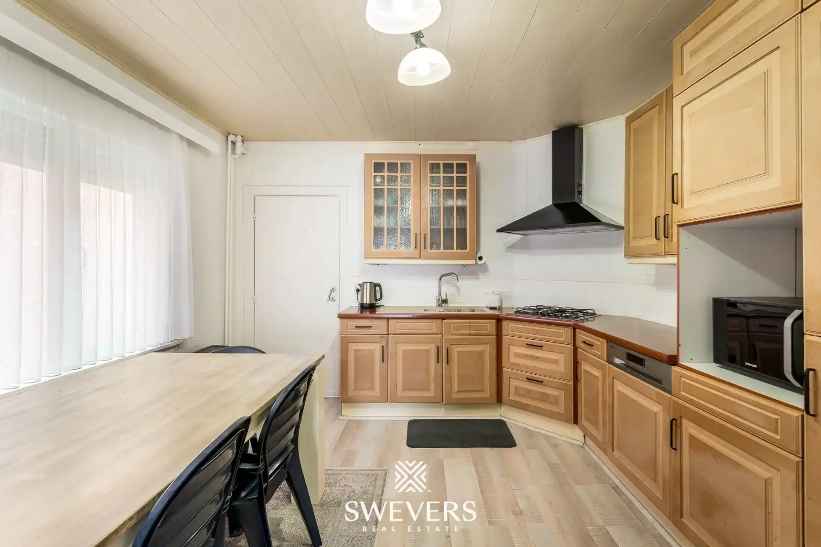 Ruime gezinswoning met 4 slaapkamers in hartje Leopoldsburg  foto 14