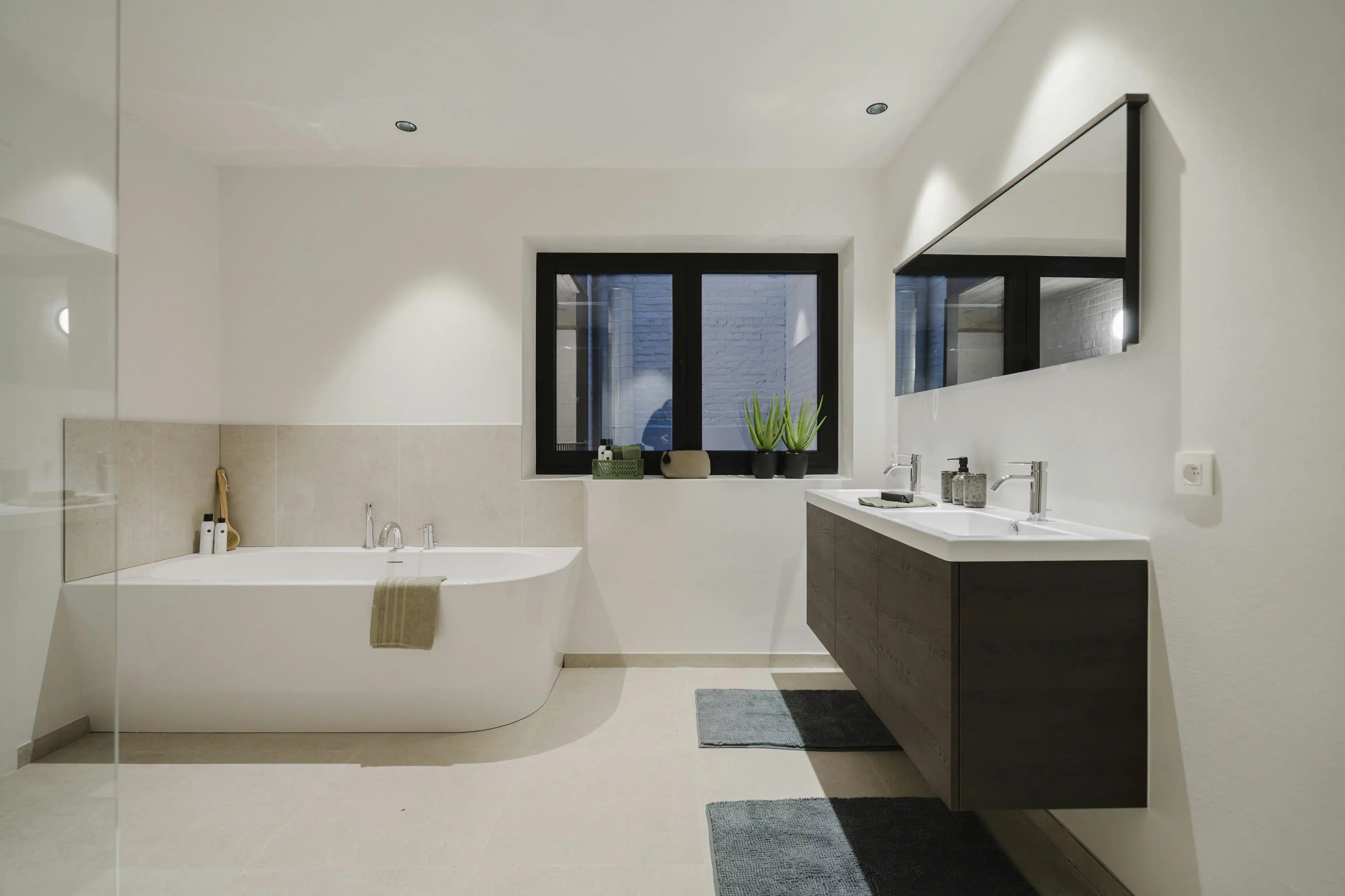 Lichtrijk 2-slaapkamerappartement in res. La Rambla Kortrijk foto 12