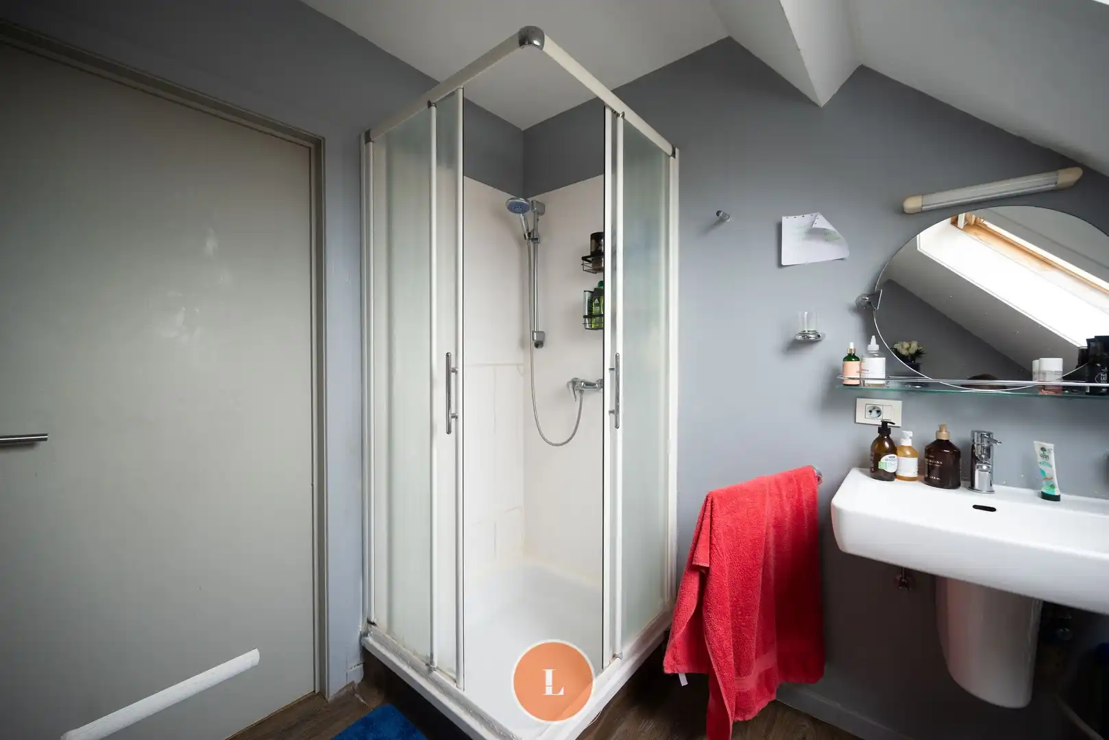 Centraal gelegen pand voor gemengd gebruik foto 24