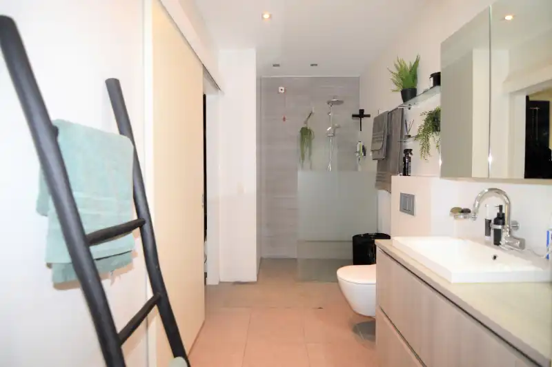 Appartement te Mechelen foto 9