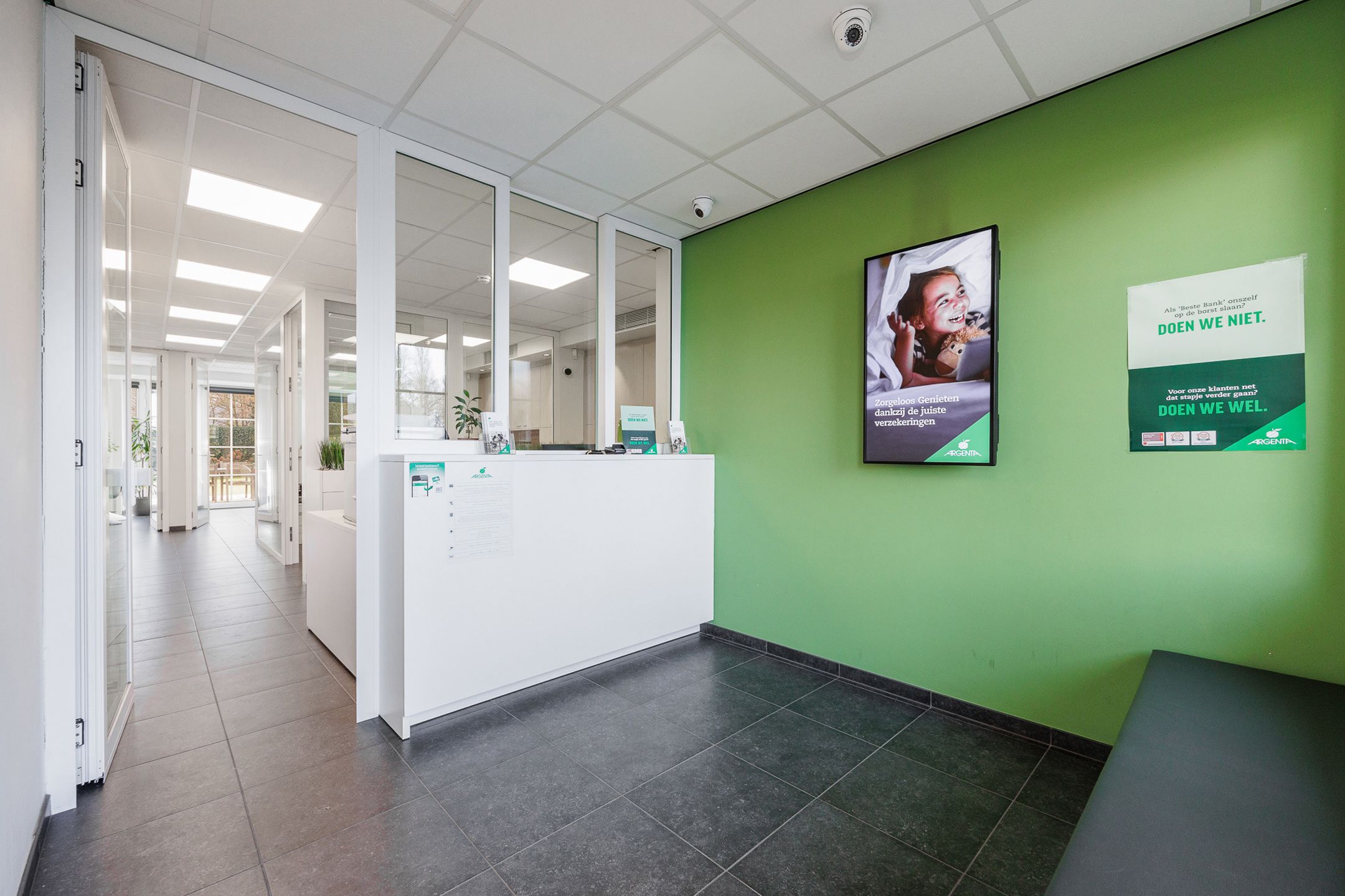 Kantoor 95 m² + tuin en 2 autostaanplaatsen op top locatie foto 5