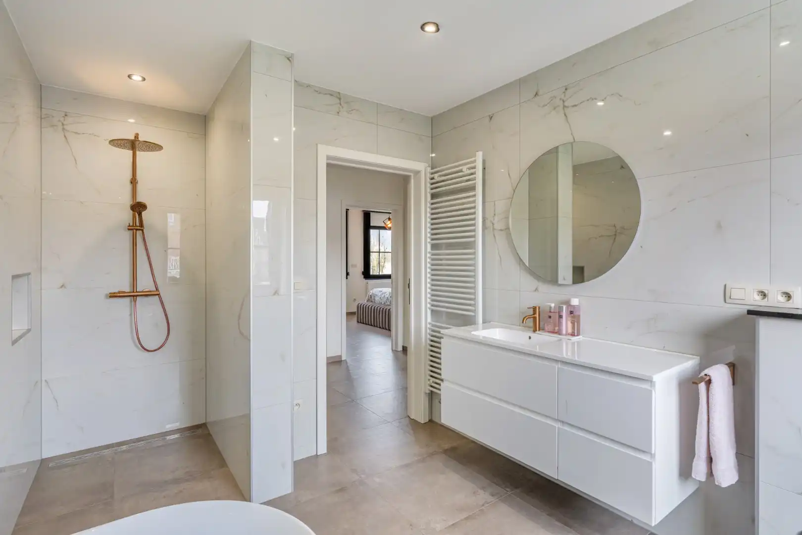 UNIEK VASTGOEDAANBOD! Kwaliteitsvolle pastorijwoning met duurzame technieken en uitzonderlijk wooncomfort foto 26