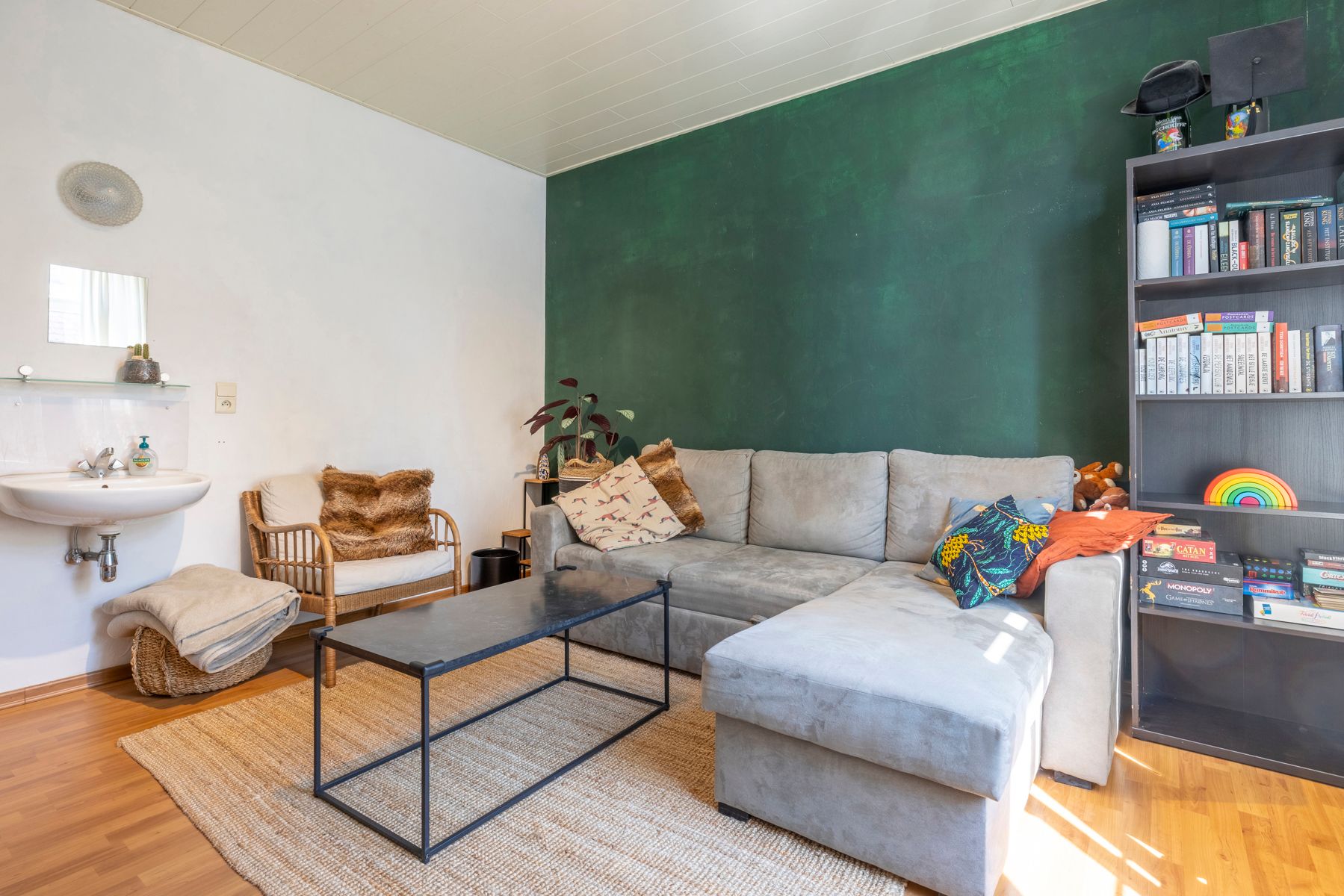Woning met 3 slaapkamers en tuintje nabij het UZ Gent! foto 5