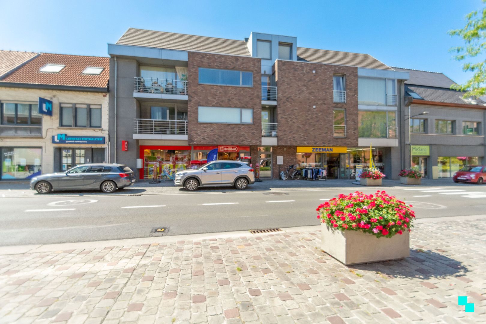 Tweeslaapkamerappartement met ruim terras in het dorp van Merelbeke foto 25