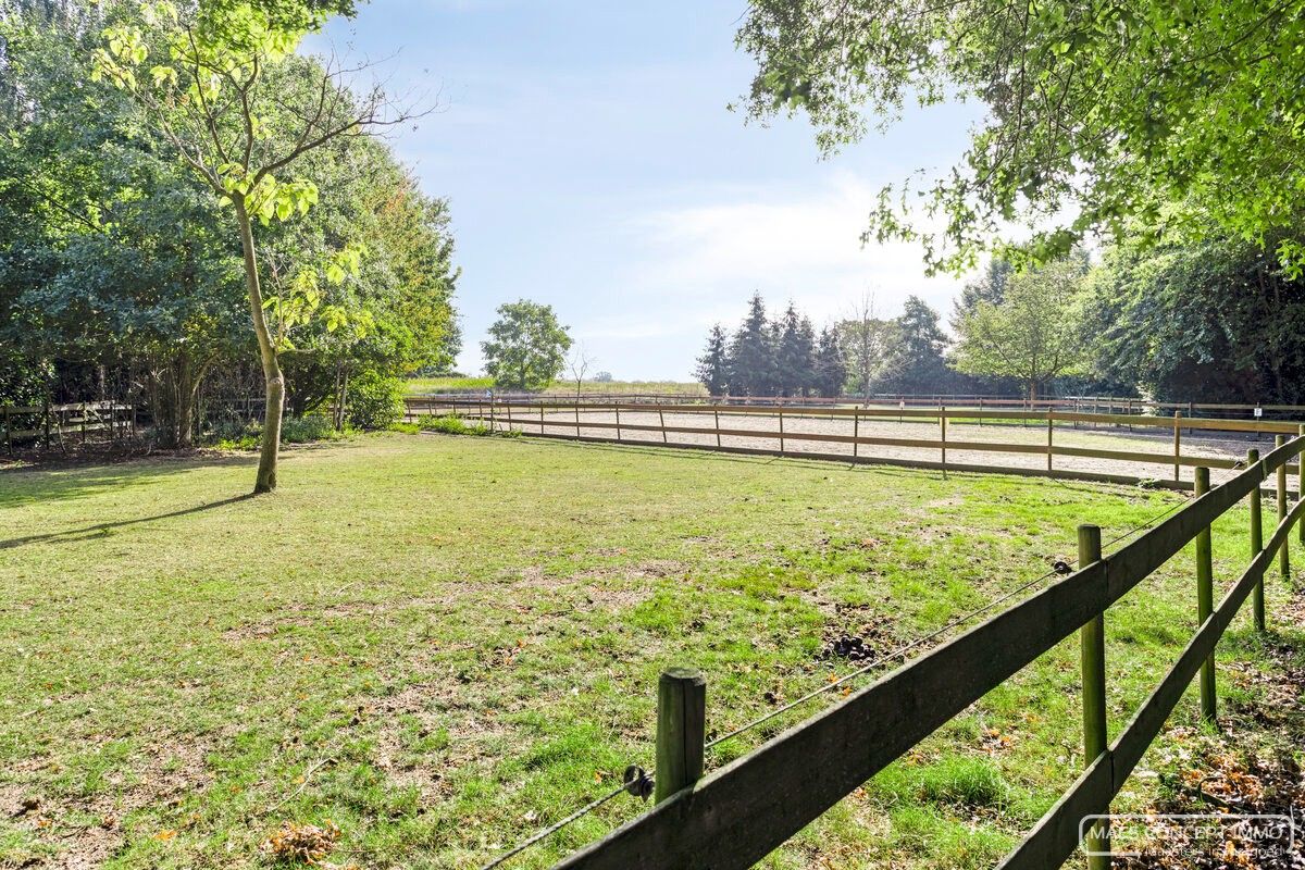Authentieke hoeve te koop in Anzegem – omringd door 1,6 hectare groen foto 38