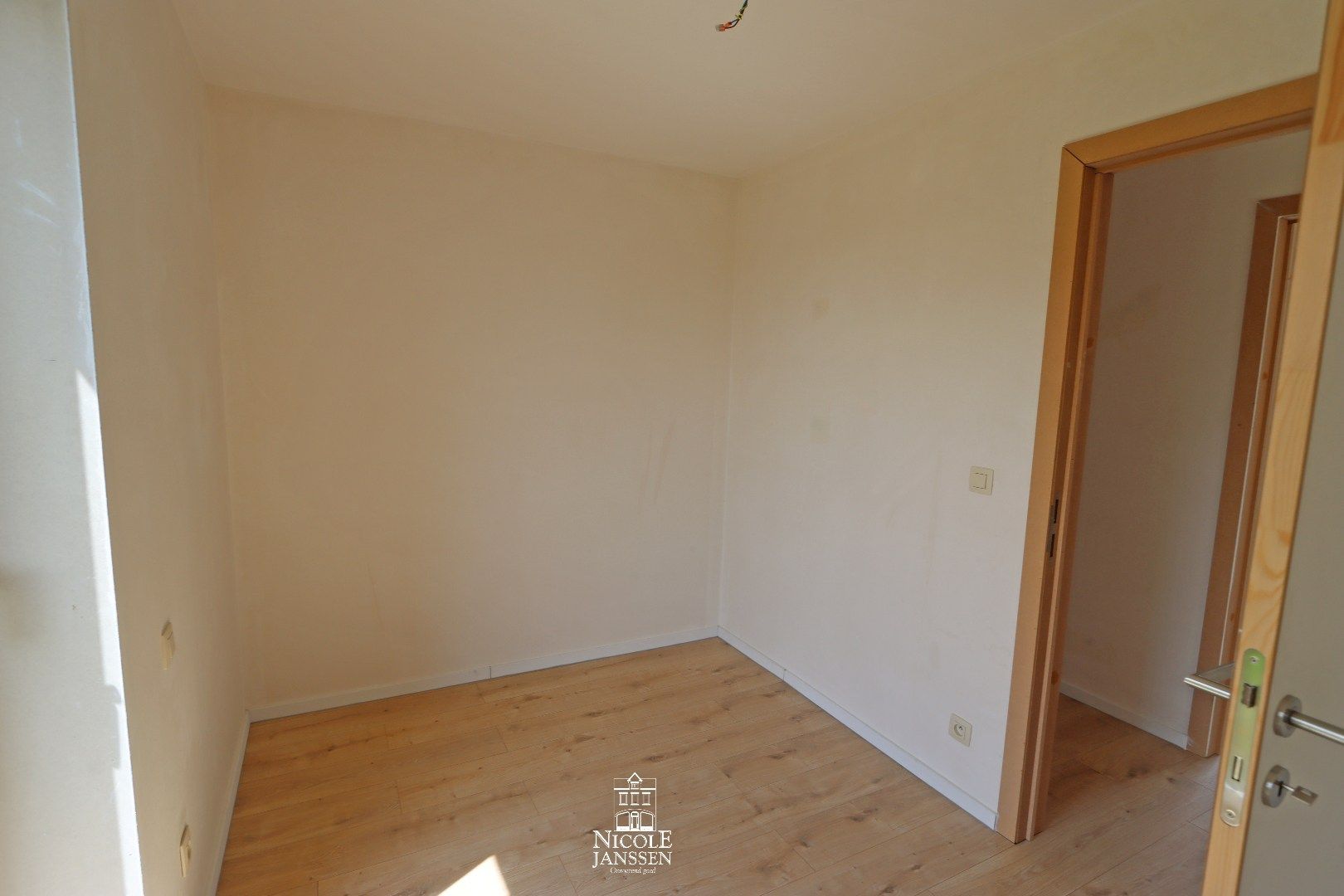 Vrijstaande nieuwbouwwoning foto 22