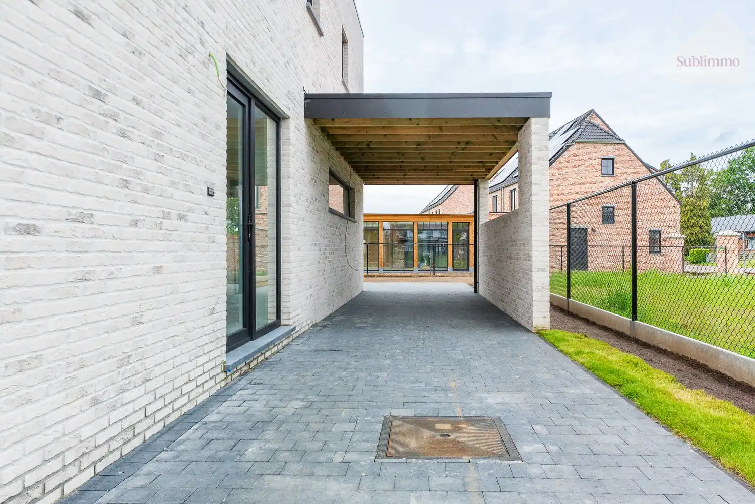 Instapklare nieuwbouw met 4 slaapkamers op een perceel van 344m² foto 21