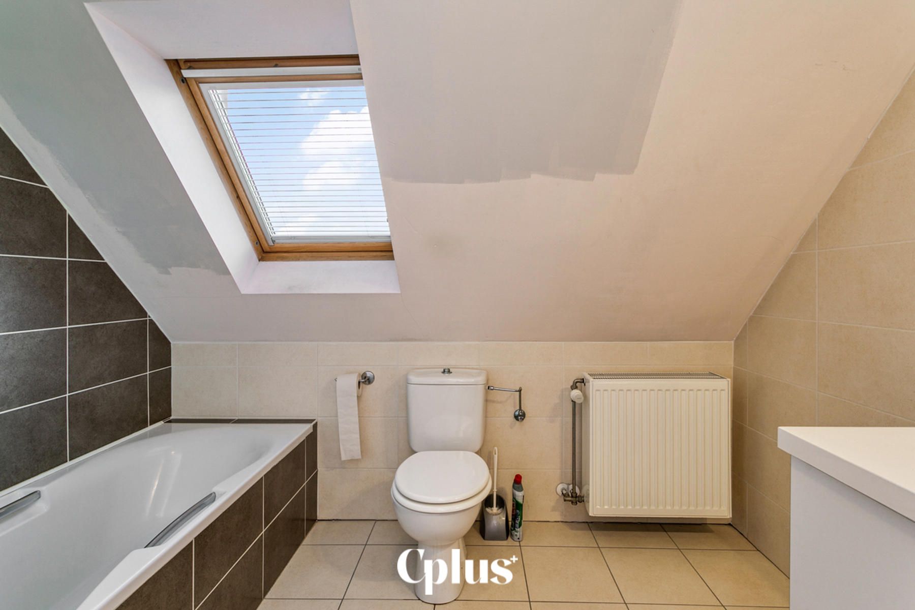 Duplex appartement te Sint-Amandsberg - Te huur  foto 7