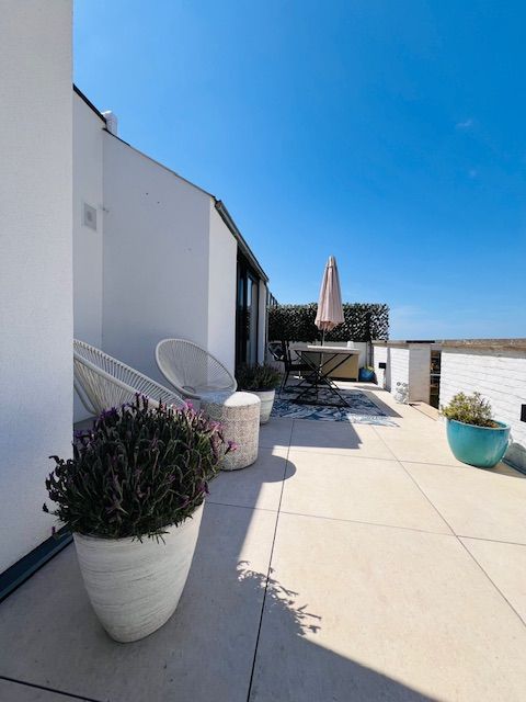 Exclusieve zonnige penthouse met 2 kamers en 55m² terras foto 7