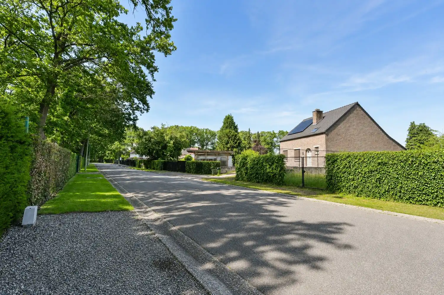 Bouwkavel op toplocatie in Neerharen met vergund project foto 2