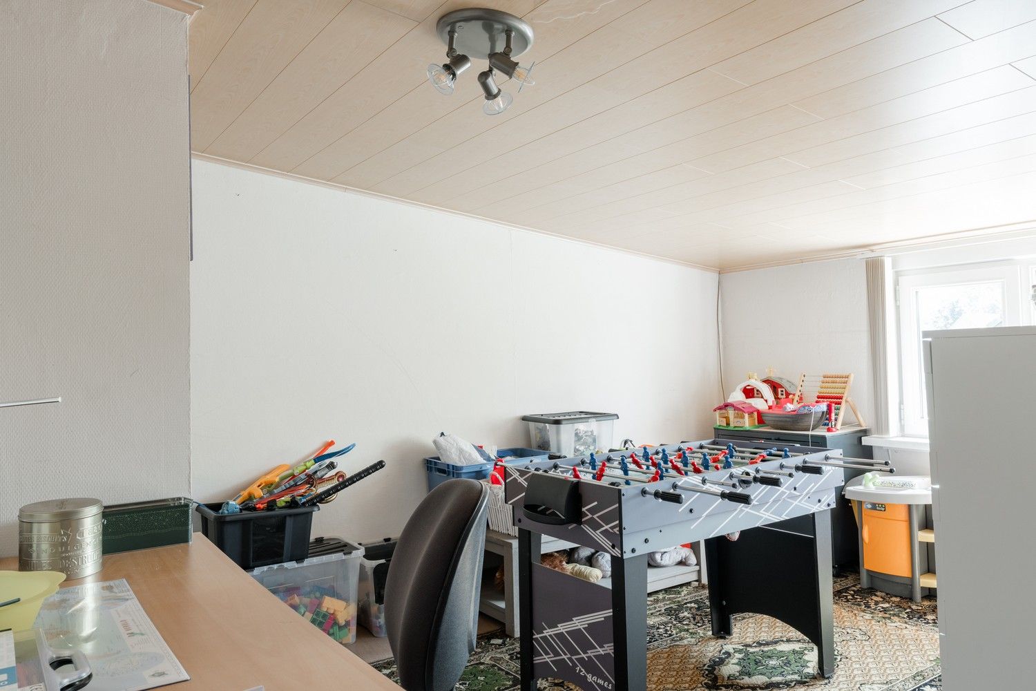 Ruime gezinswoning met 5 SLK met prachtig groen uitzicht foto 23
