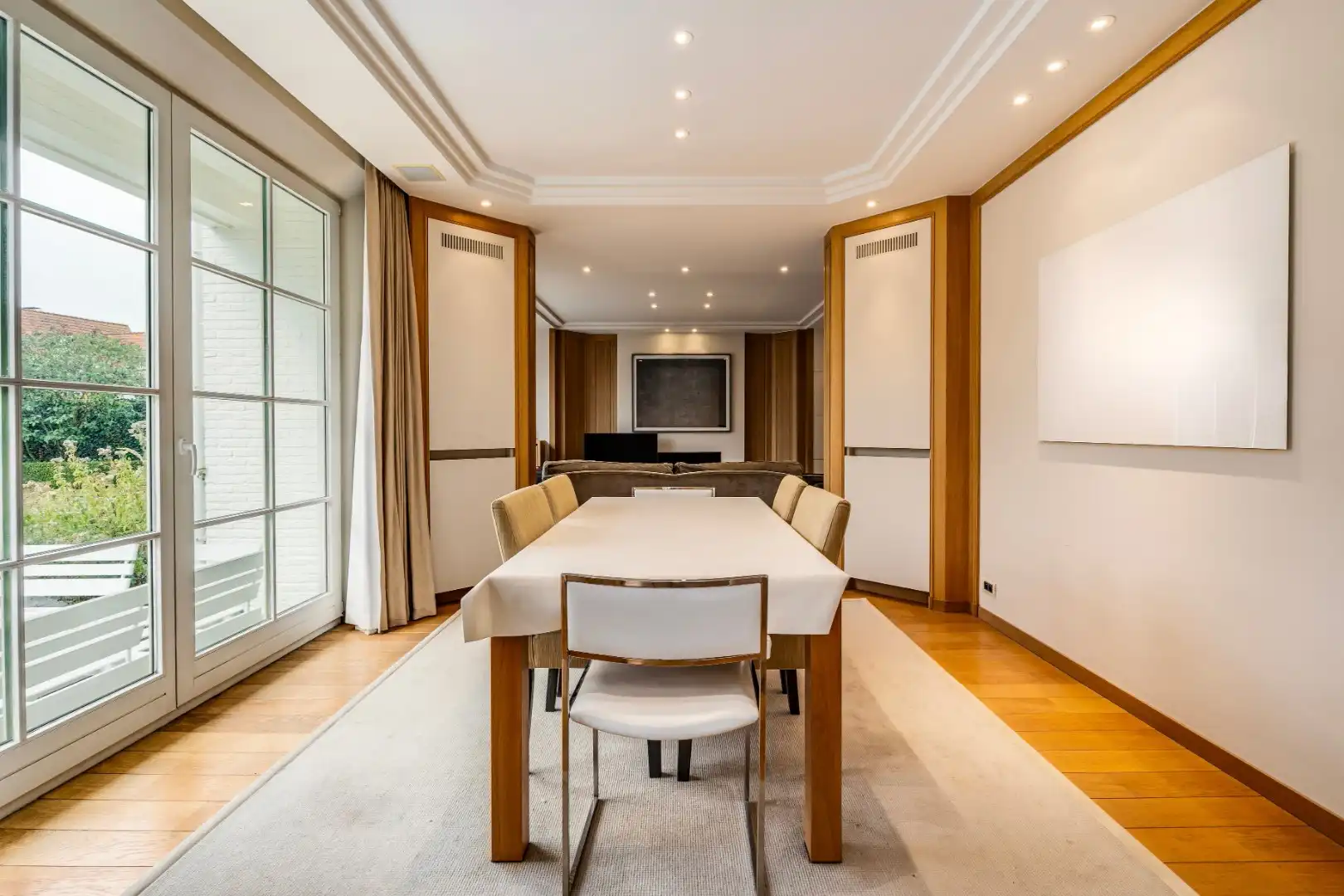 Exclusieve villa op eerste lijn aan de golf in de Magere Schorre foto 4
