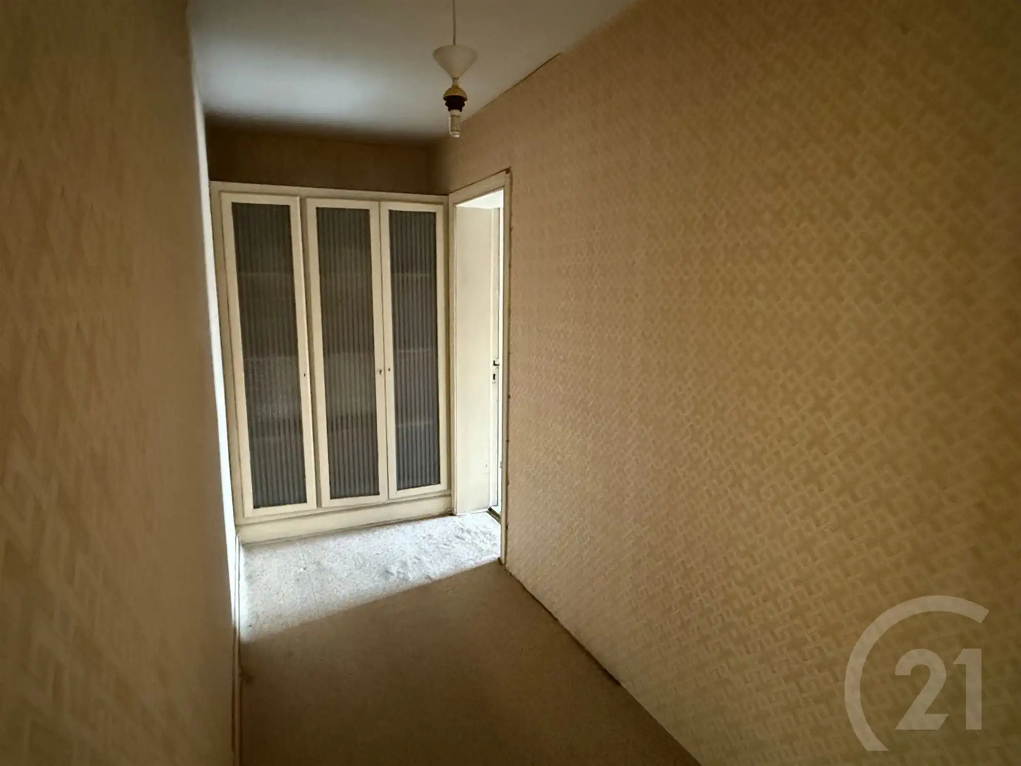 Te renoveren handelspand in het centrum van Tremelo! foto 34