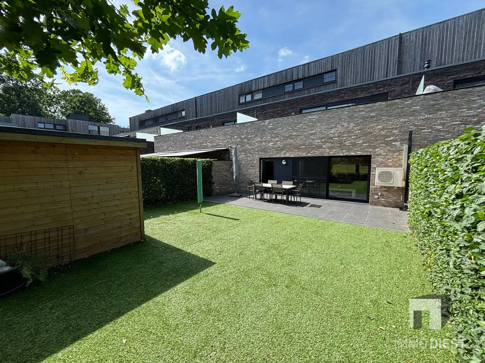 gelijkvloers appartement met tuin, drie slaapkamers! foto 32