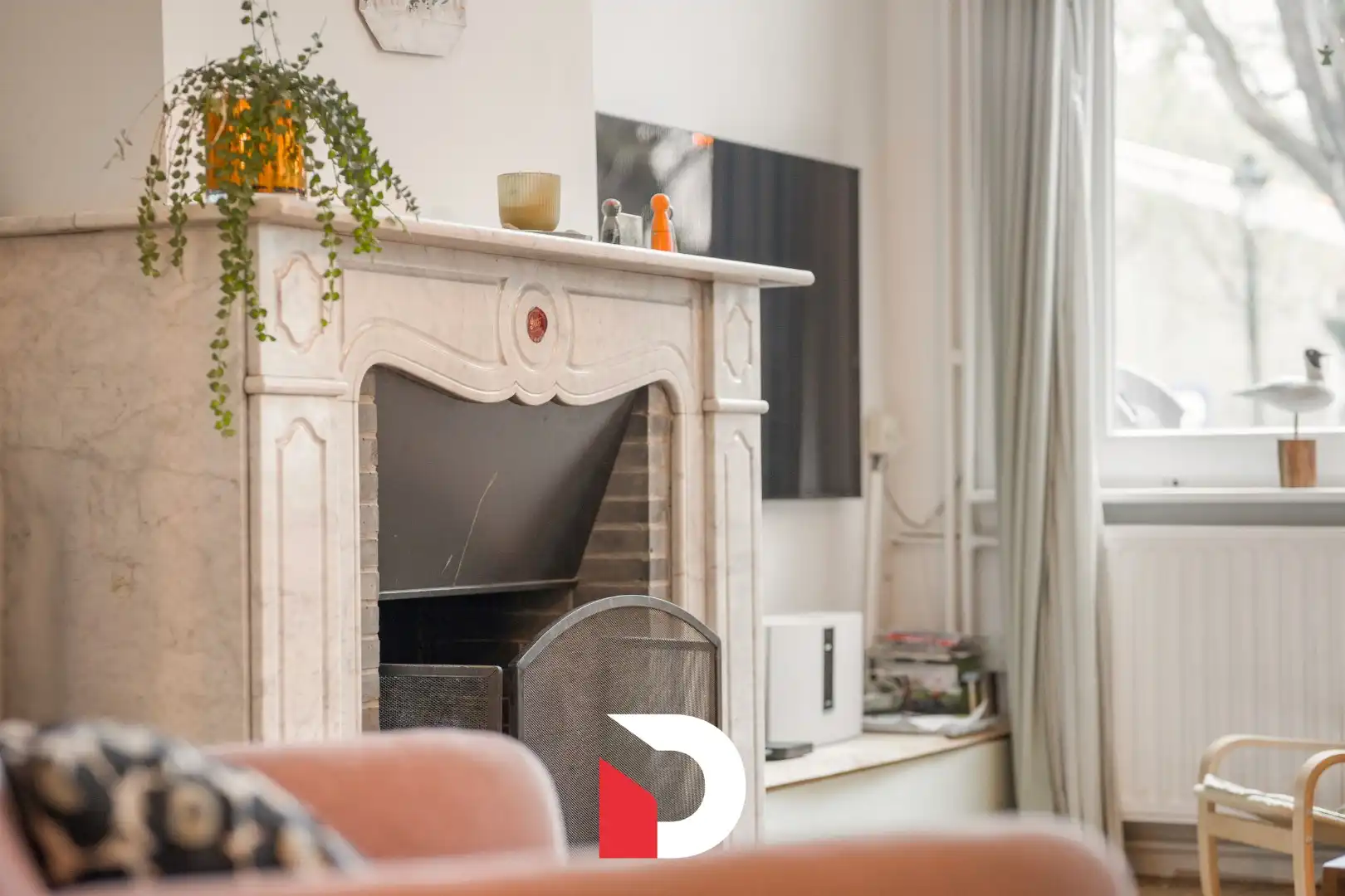 Statige burgerwoning met 4 slk op het exclusieve Wijngaardplein tussen het Minnewater en Begijnhof foto 4