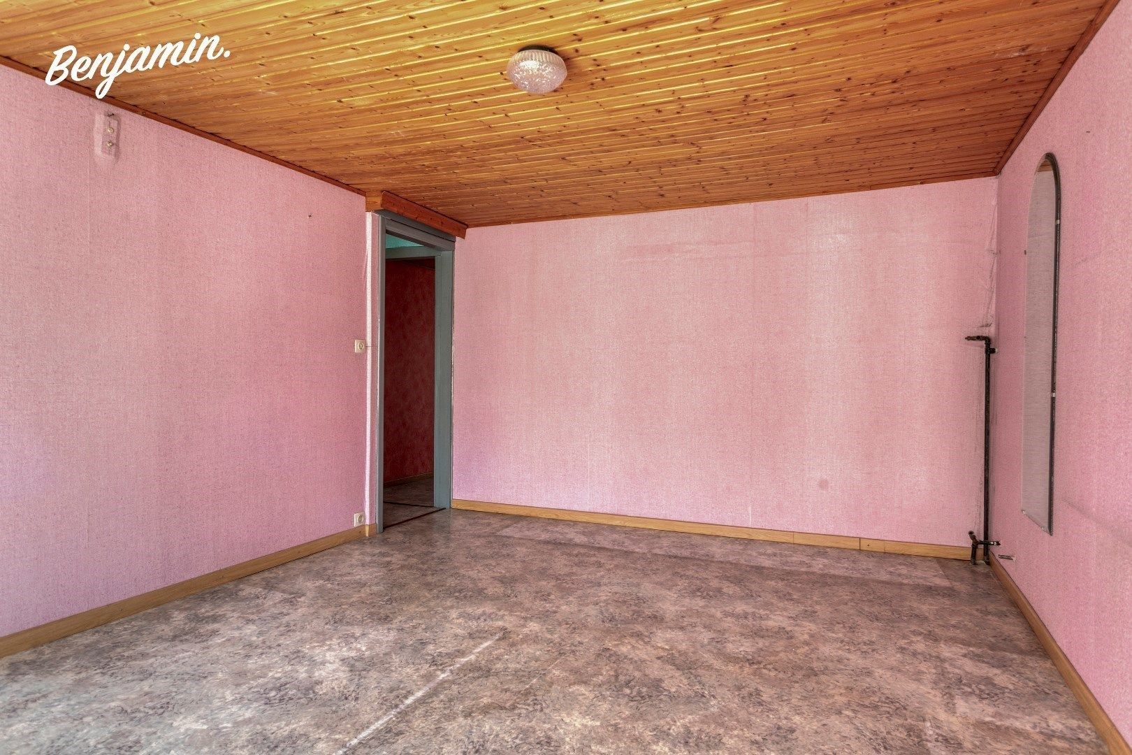 Rijwoning met 2 slaapkamers en ruime zolder in Kuurne foto 8