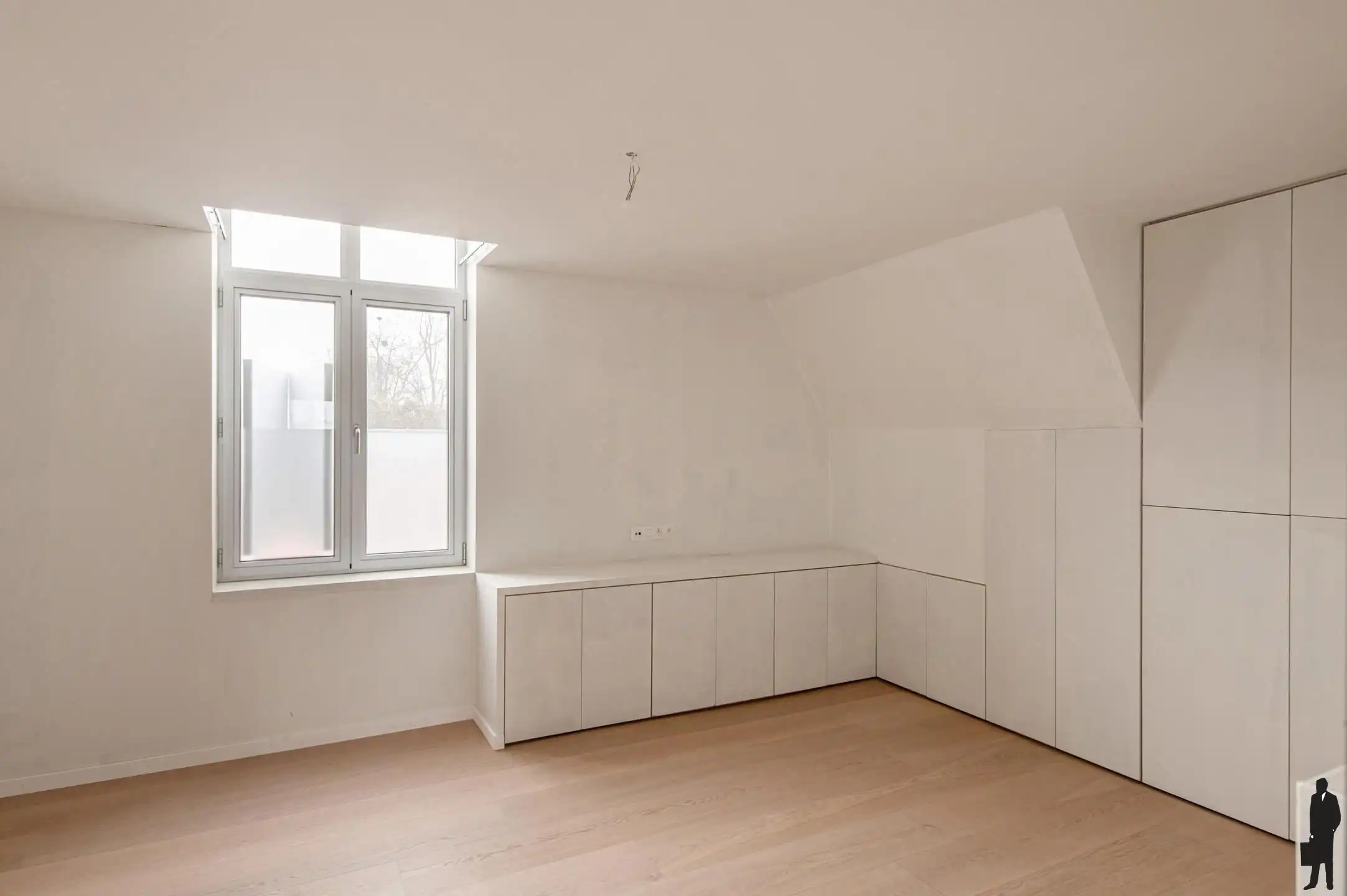 Charmante gerenoveerde duplex met 2 slaapkamers foto 6