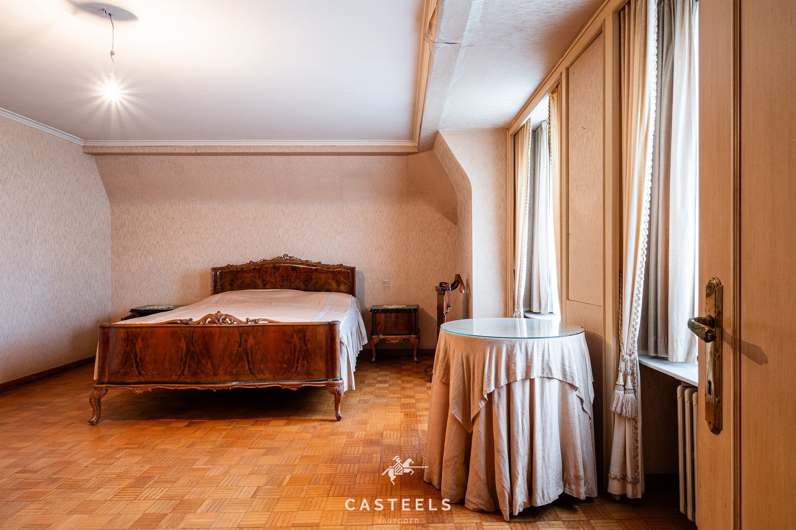 Karaktervolle villa met barokke charme en eindeloze mogelijkheden foto 20