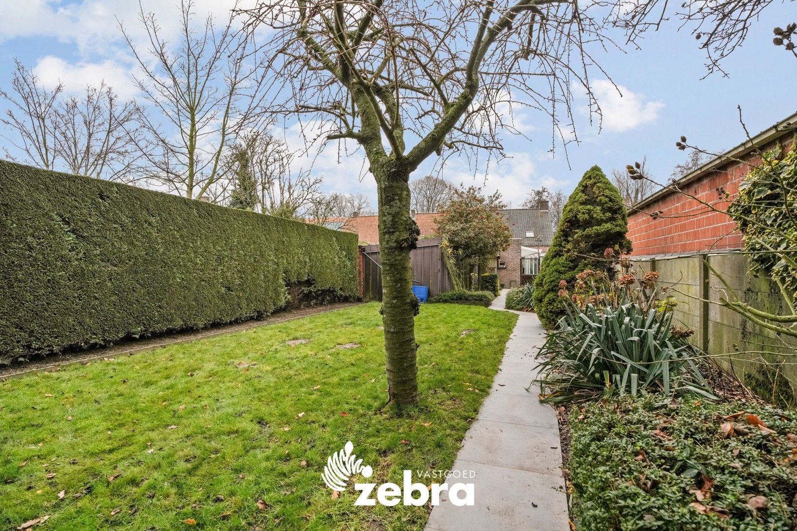 Ruime gezinswoning met 4 slaapkamers, tuin en garage in hartje Tielt foto 23