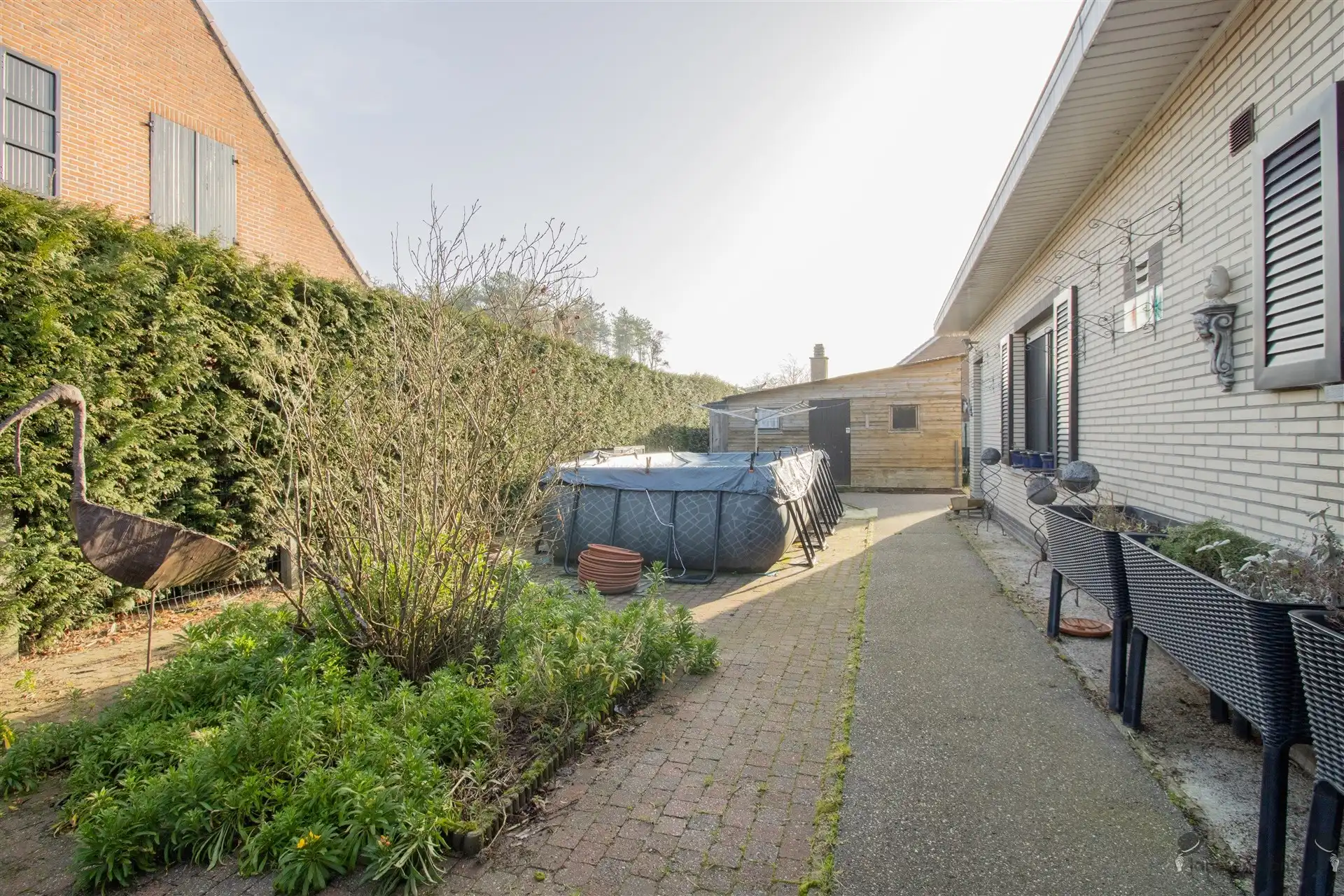 Rustig gelegen gelijkvloerse woning met 3 slaapkamers op 973 m² foto 14