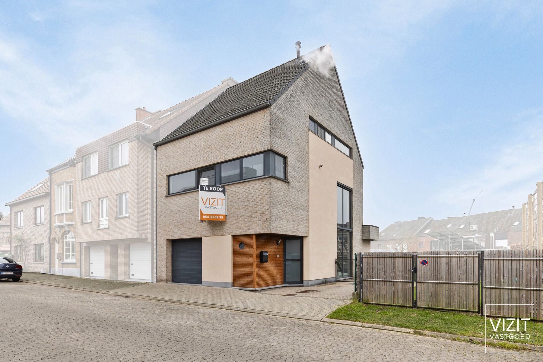Instapklare woning te centrum Ninove!  foto {{pictureIndex}}