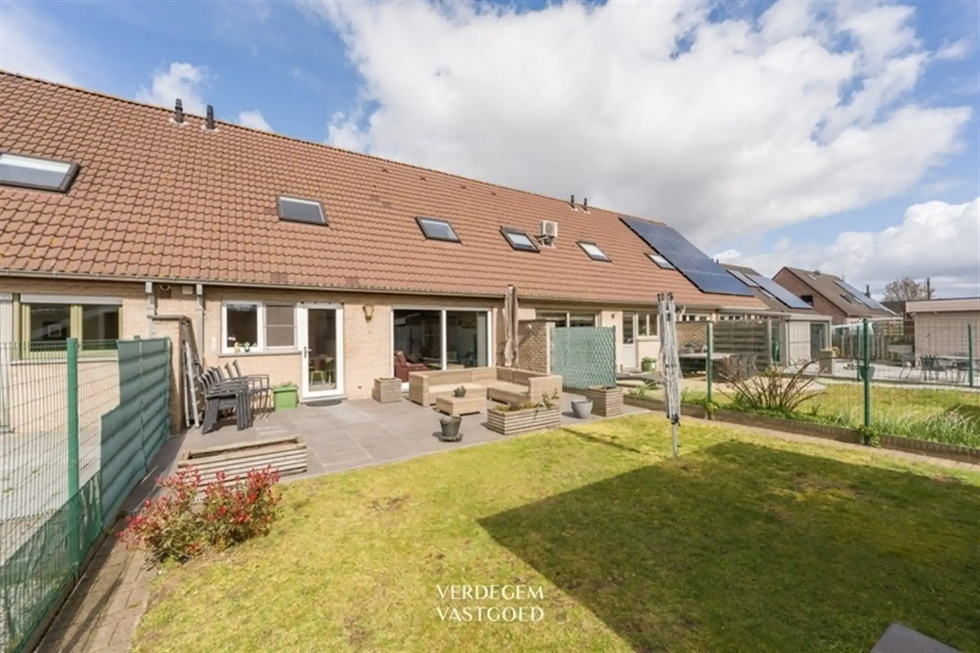 Instapklare woning in rustige buurt met 3 slaapkamers, garage en tuin foto 15