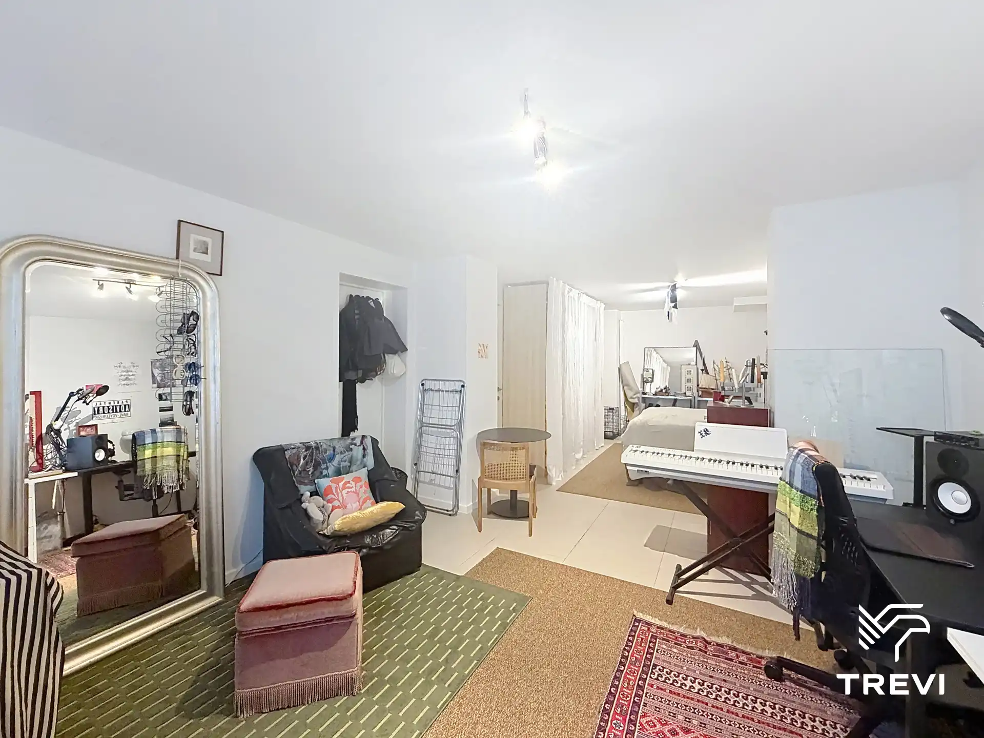 Mooi appartement met 2 slaapkamers en een terras foto 12