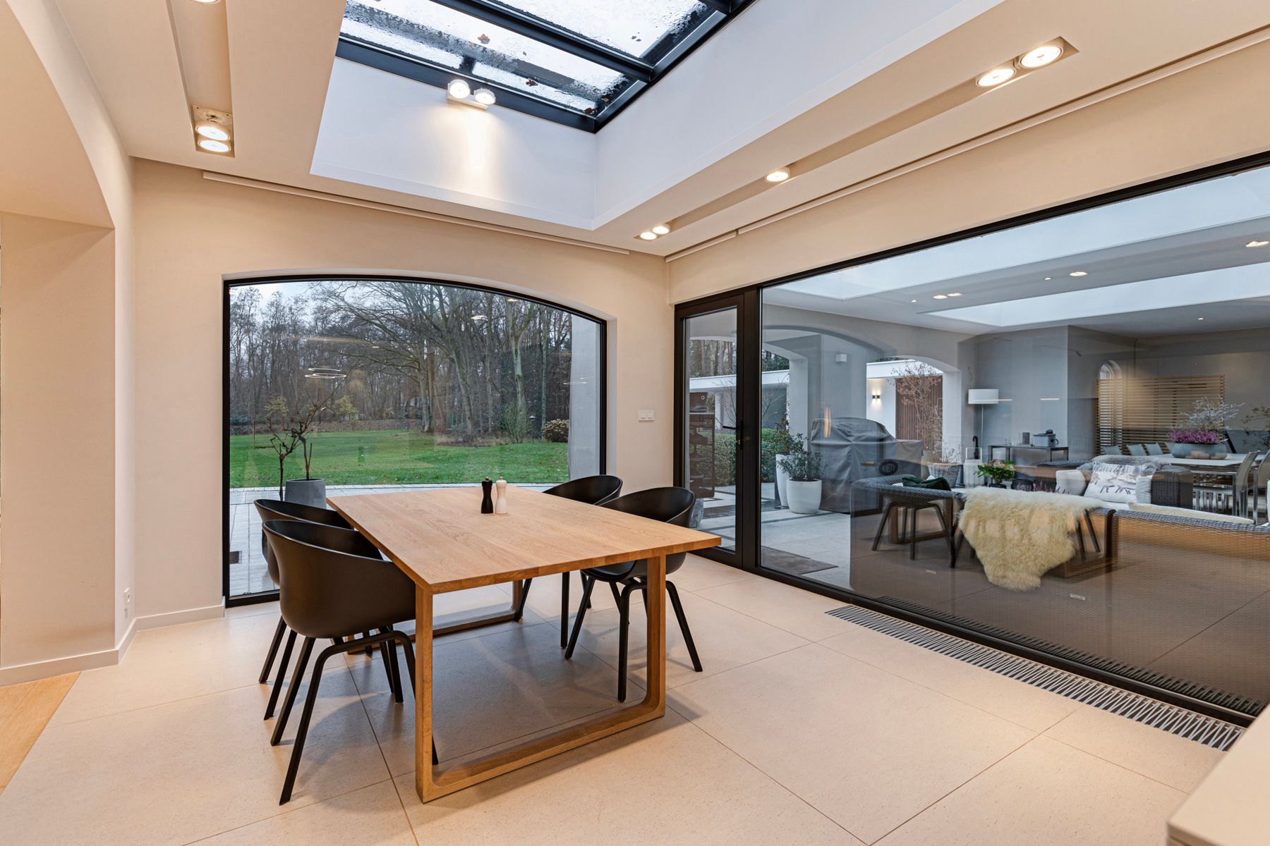 State-of-the-art villa op 3.835 m² te KEERBERGEN foto 30