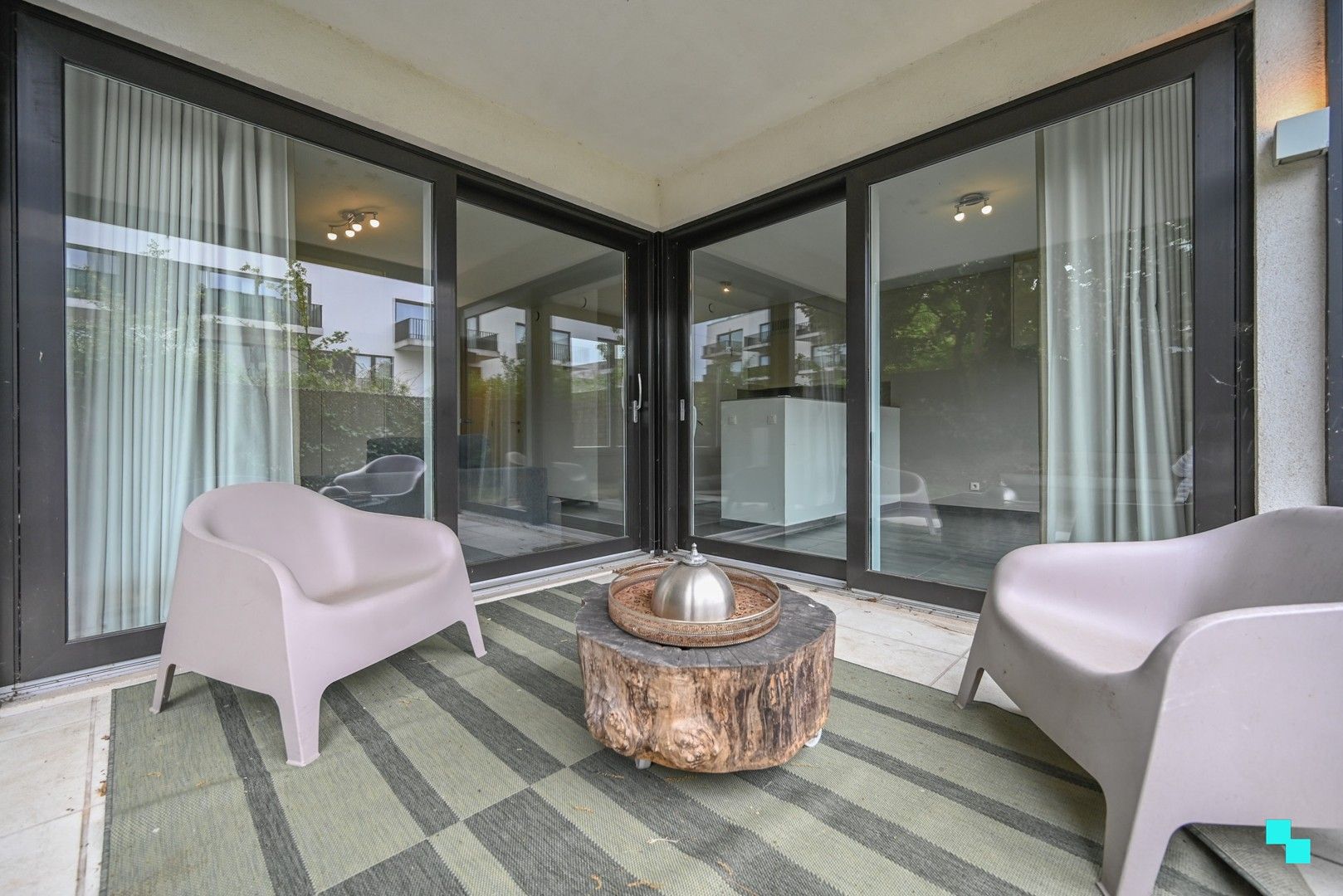 Energiezuinig tweeslaapkamer appartement met tuin te Izegem foto 15