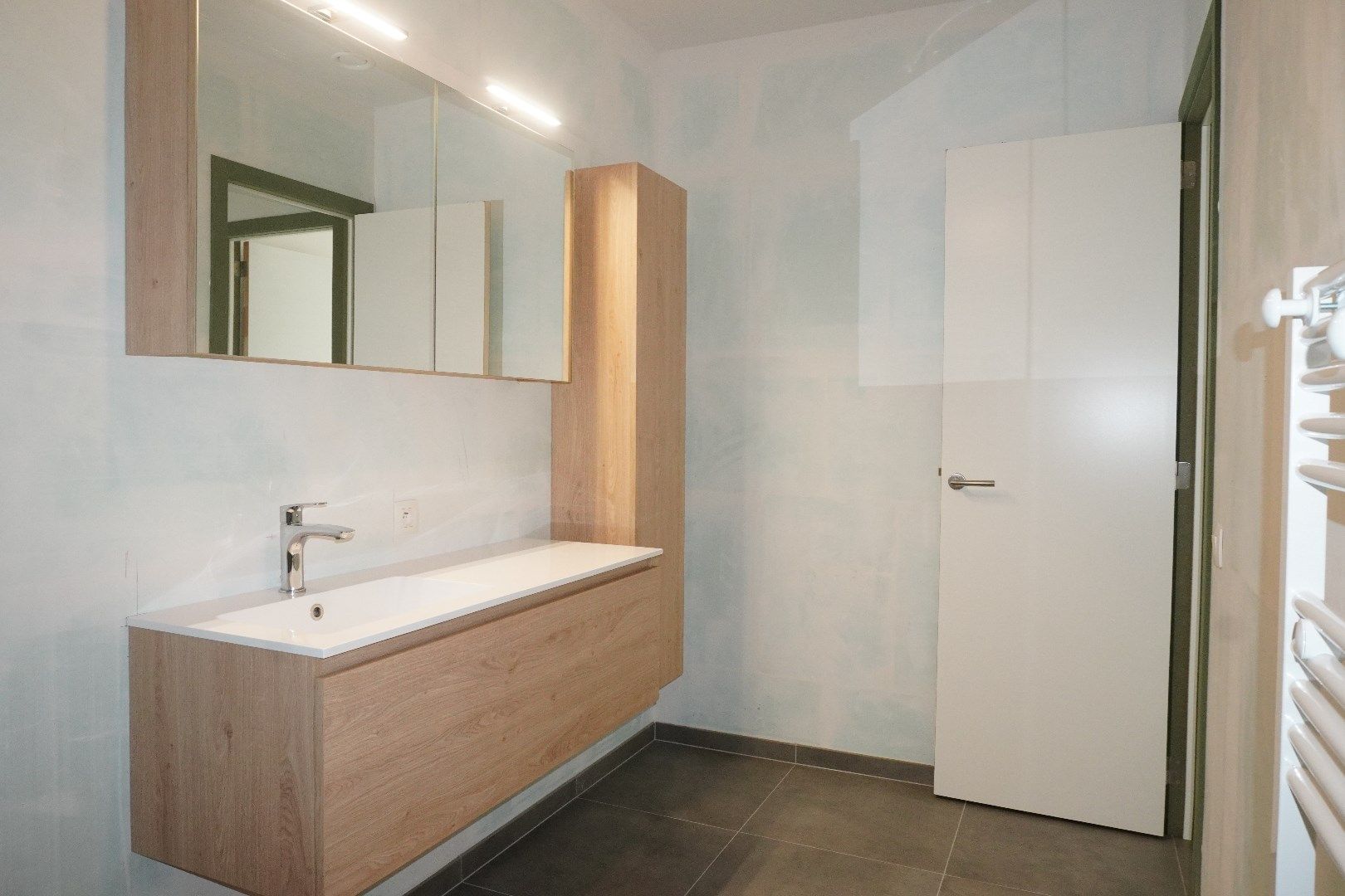Energiezuinig nieuwbouwappartement met 2 slaapkamers en autostaanplaats foto 12