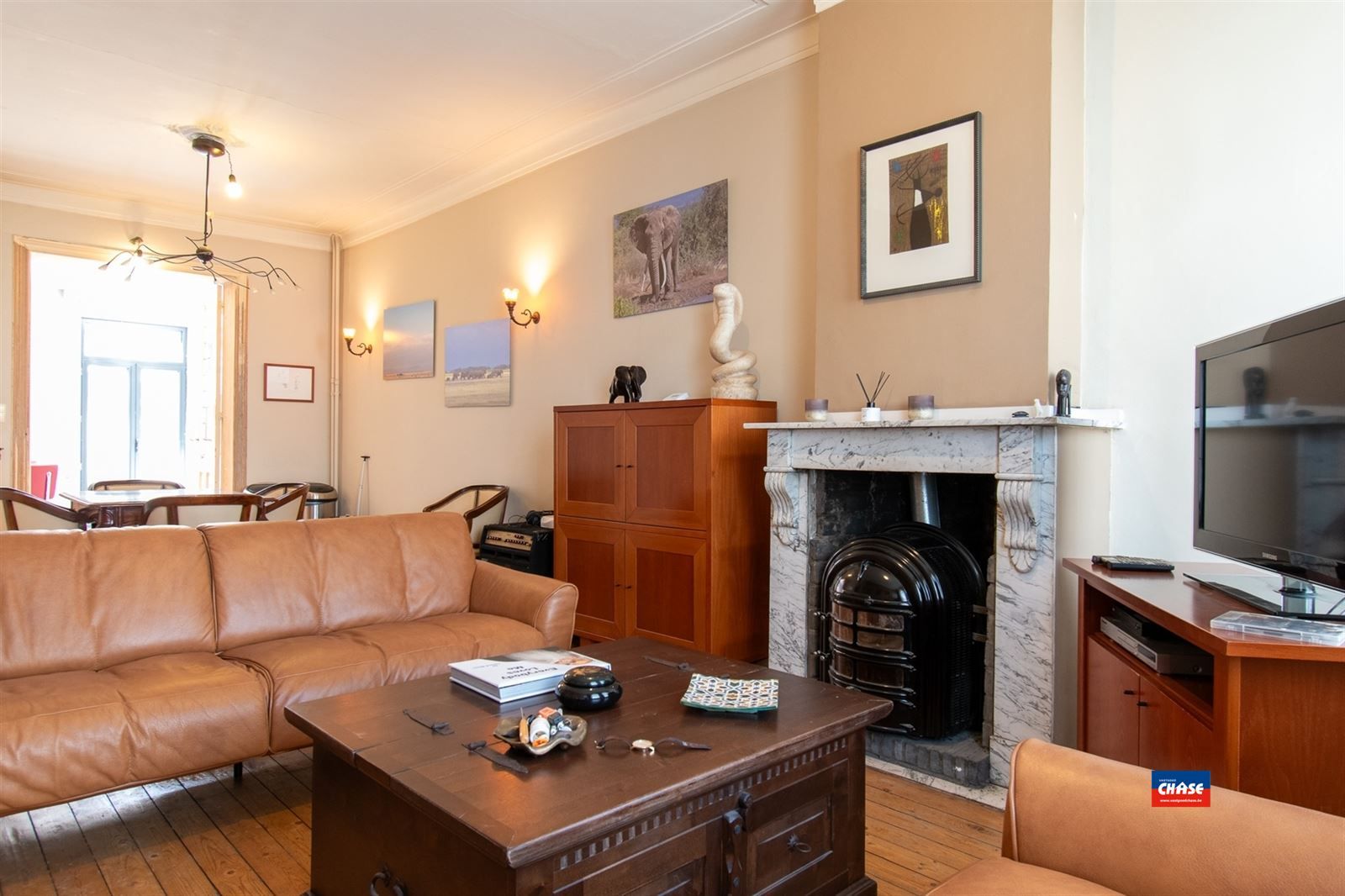 Karaktervolle burgerwoning met 4 ruime slaapkamers en stadstuin foto 5