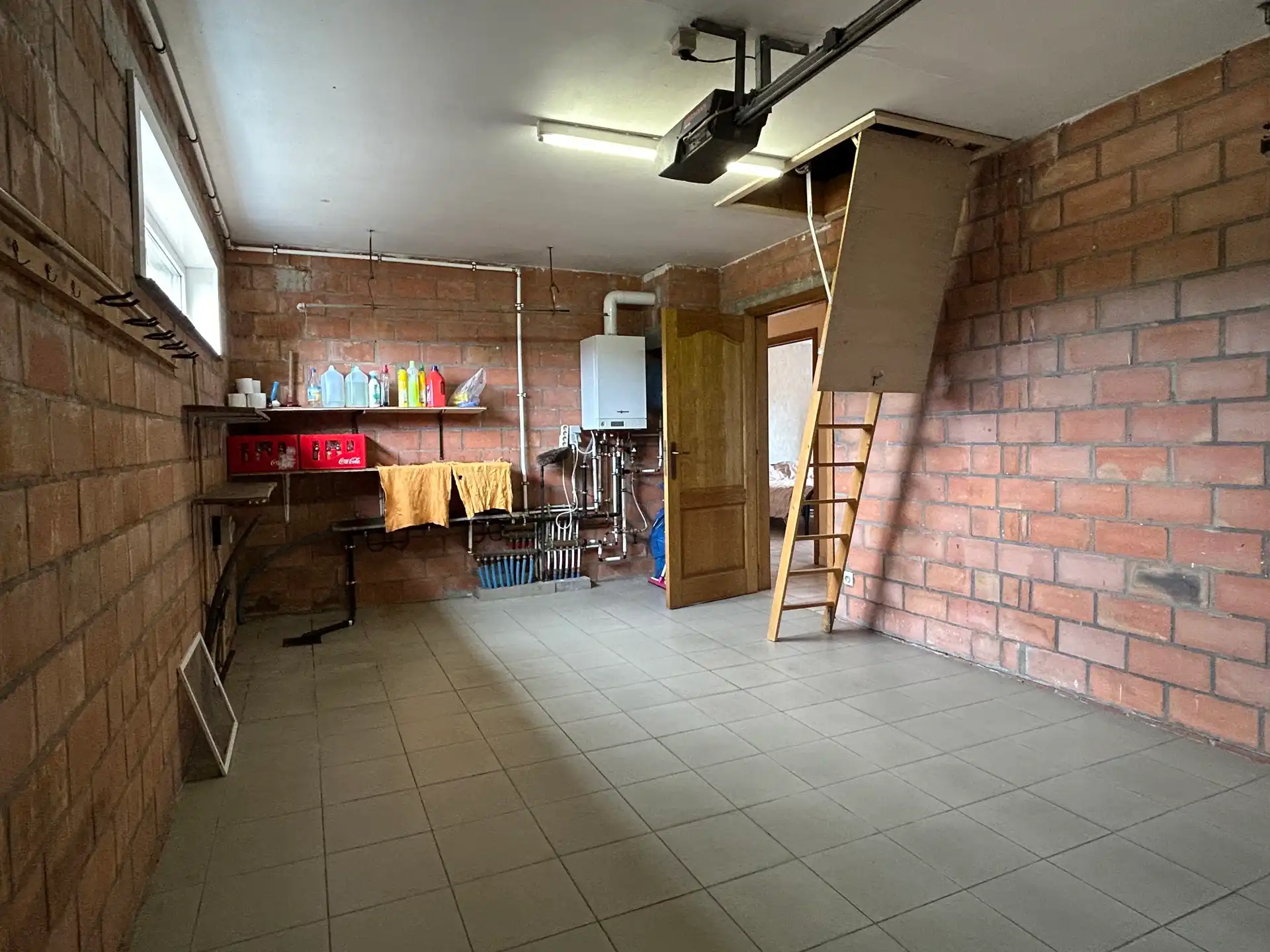 Gelijkvloerse woning met 2 slaapkamers en garage foto 41