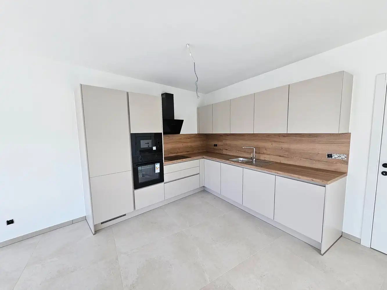 Appartement te huur foto 3