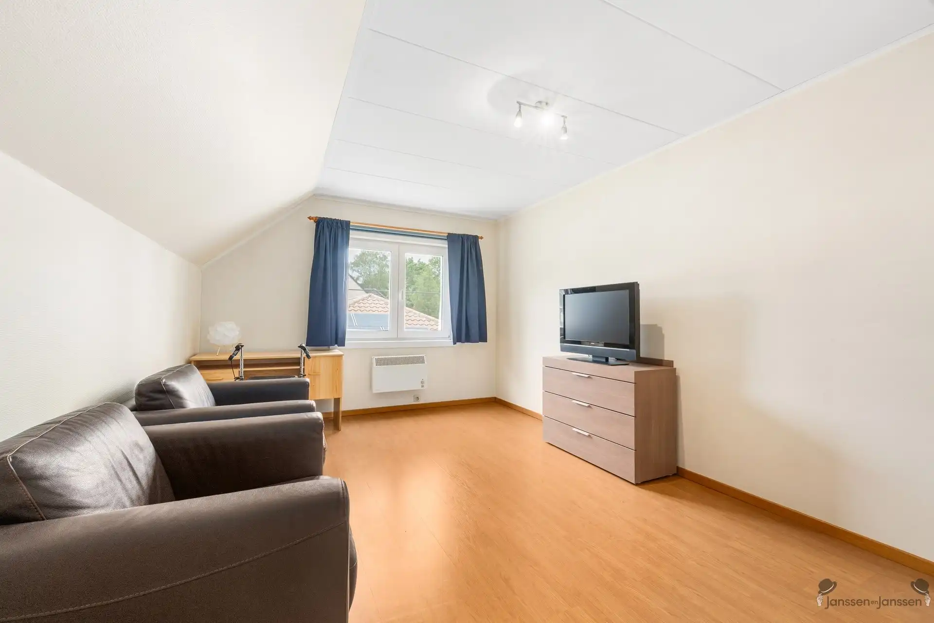 Prachtige lichtrijke villa met 4 slaapkamers op 826m². foto 16