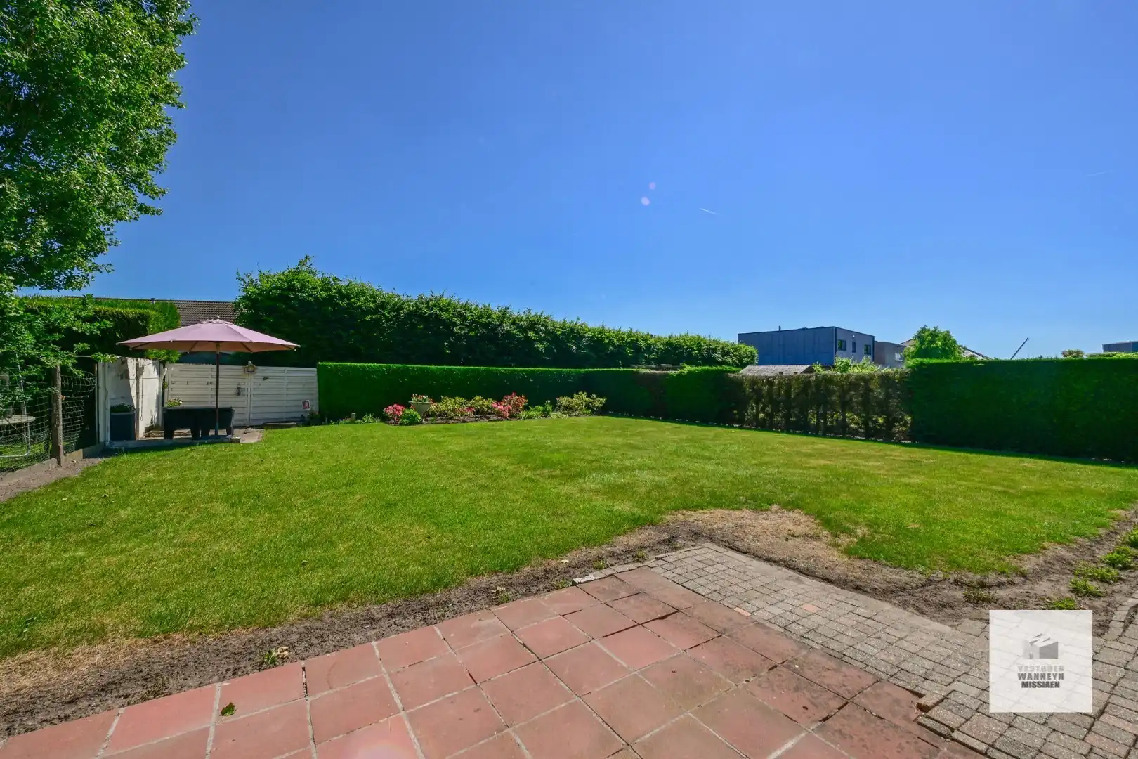Ruime handelswoning met voormalige kapperszaak op 781m2 te Wildenburg foto 25