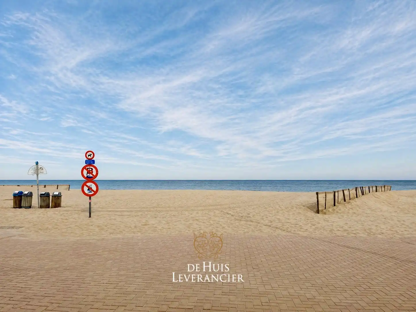 Zonnig en instapklaar appartement op topligging met zeezicht in Koksijde foto 3